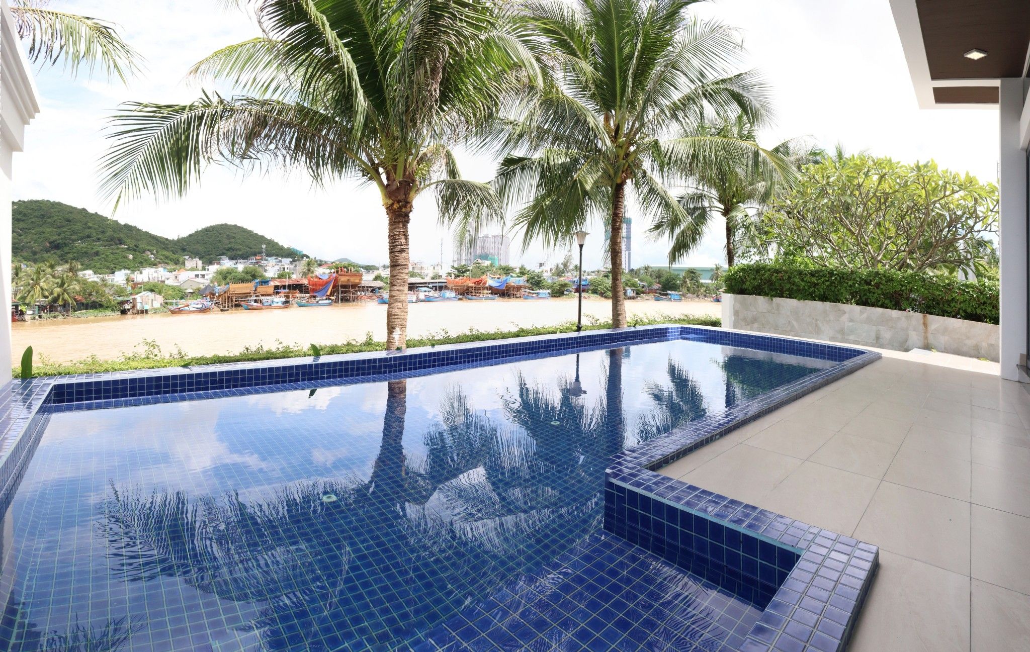 BIỆT THỰ CHAM OASIS
