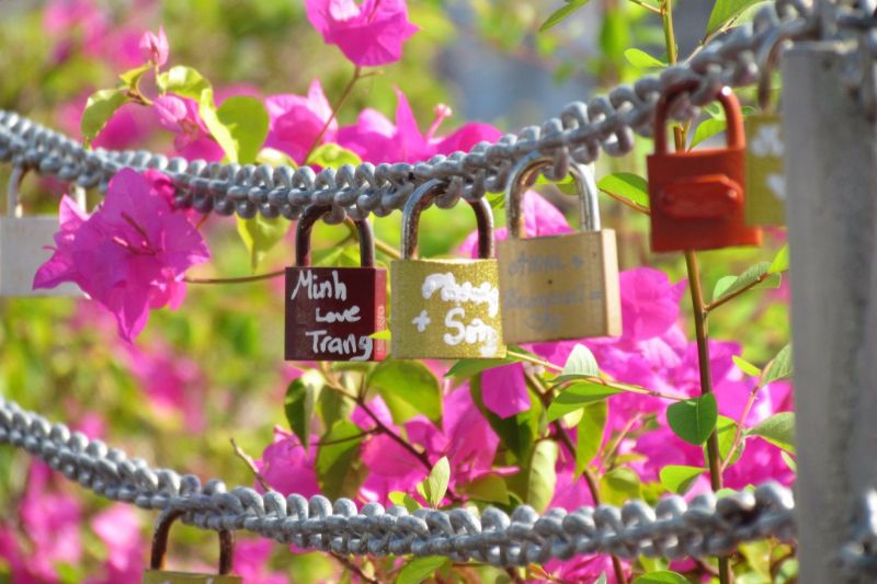 CHAMPA LOVE LOCK BRIDGE
