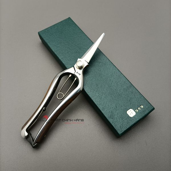 Kéo tỉa nụ ốp gỗ TOYAMA HIDEHISA 200mm T-103