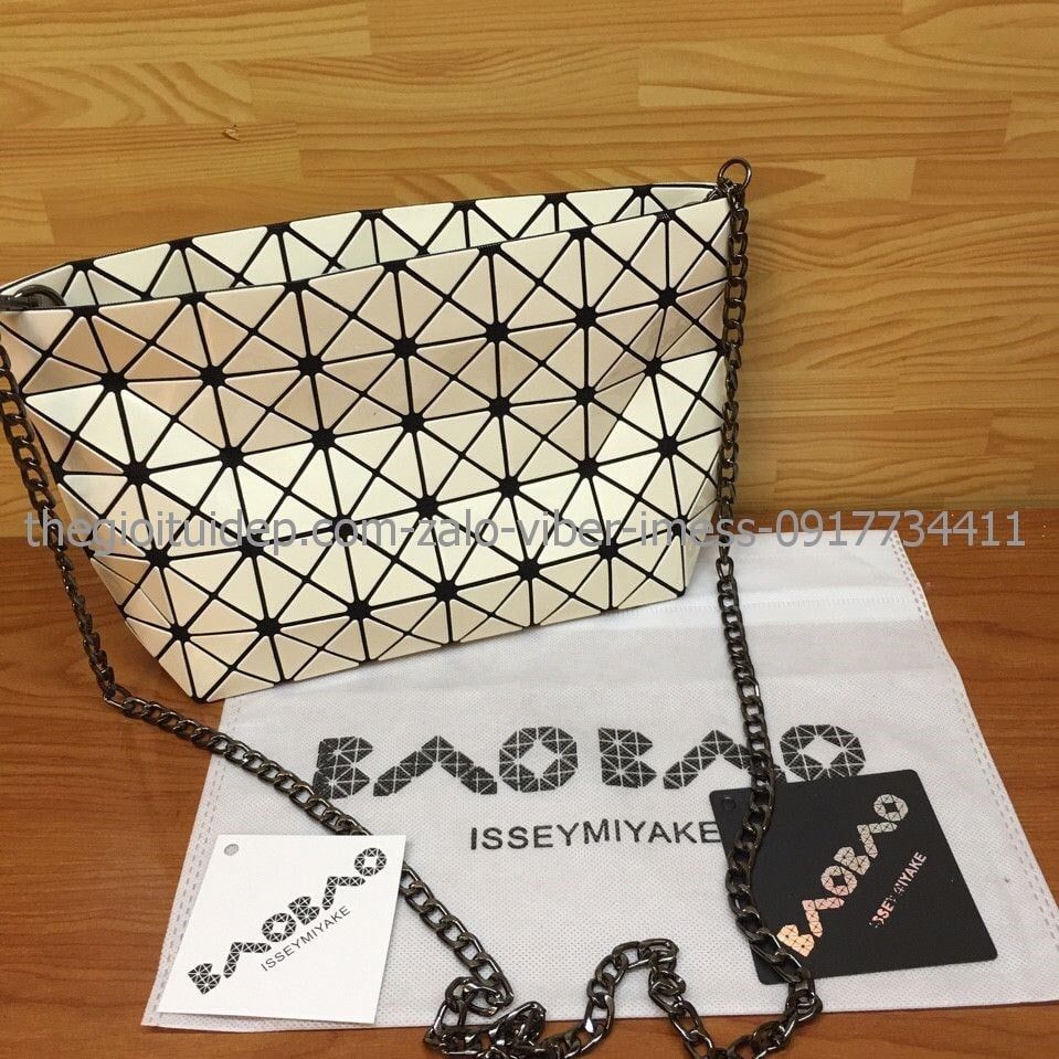 Túi xách nữ Baobao Issey Miyake 5x8 xích đeo 000347