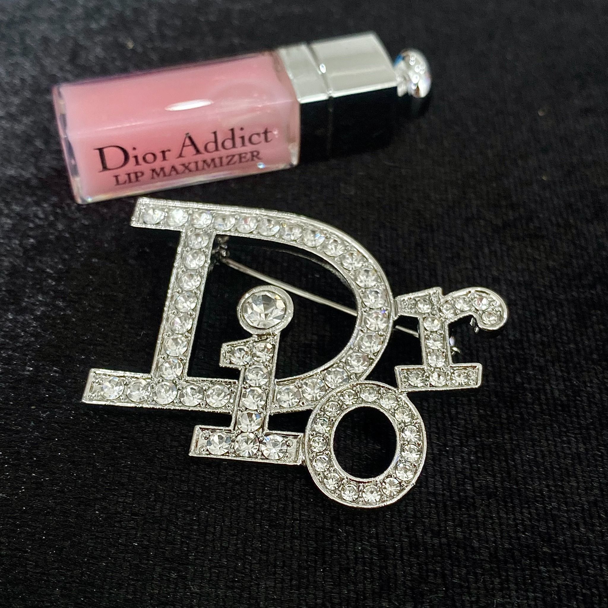 Cài Áo Nam, Nữ - Dior Màu Trắng Pha Lê (AL)