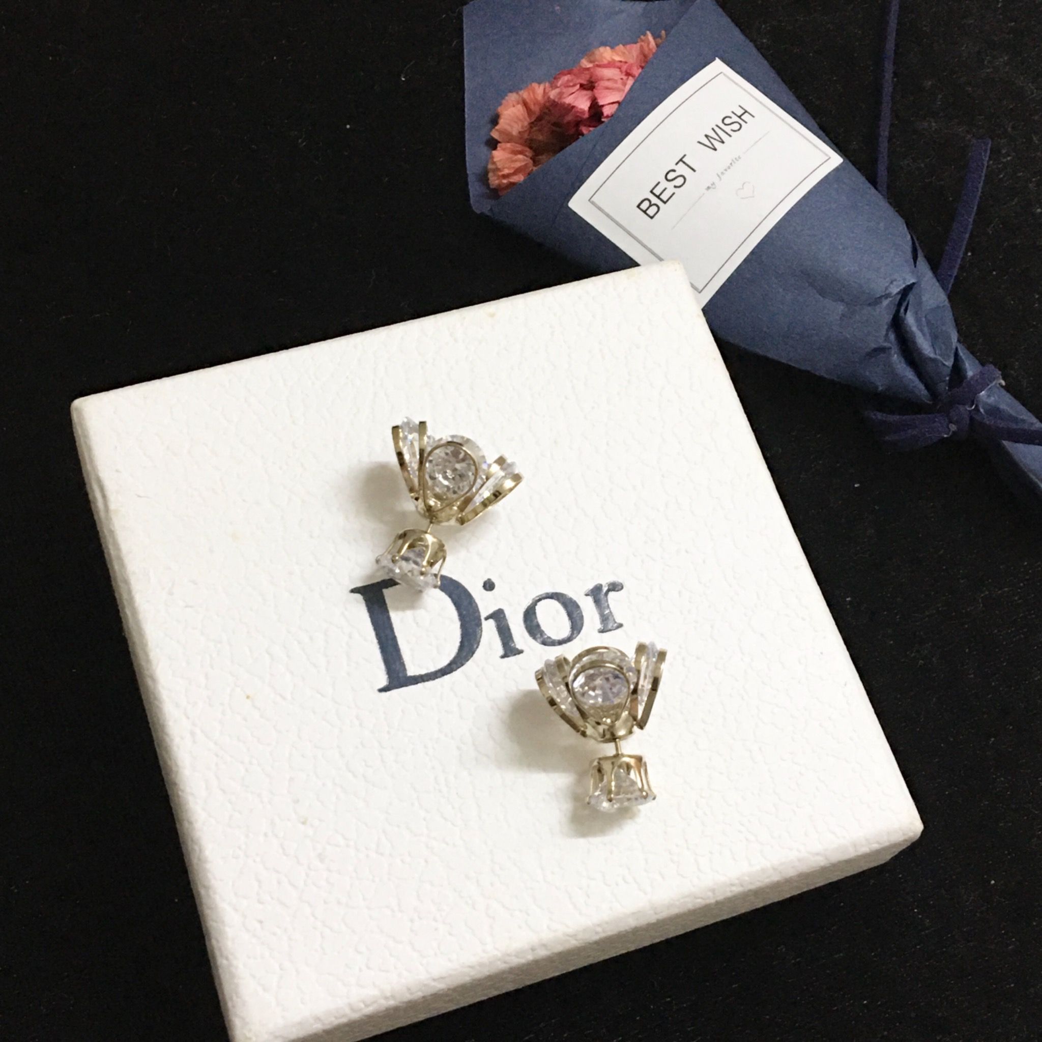 Bông Tai Dior Màu Vàng Pha Lê Trắng (AG) - Có 3 Kiểu Đeo
