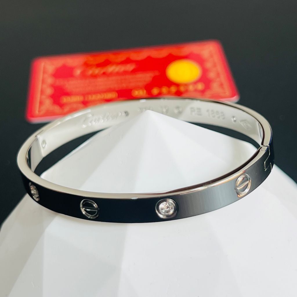 Vòng Tay Nam, Nữ TiTan Cao Cấp - Cartier Màu Trắng Pha Lê (AF)