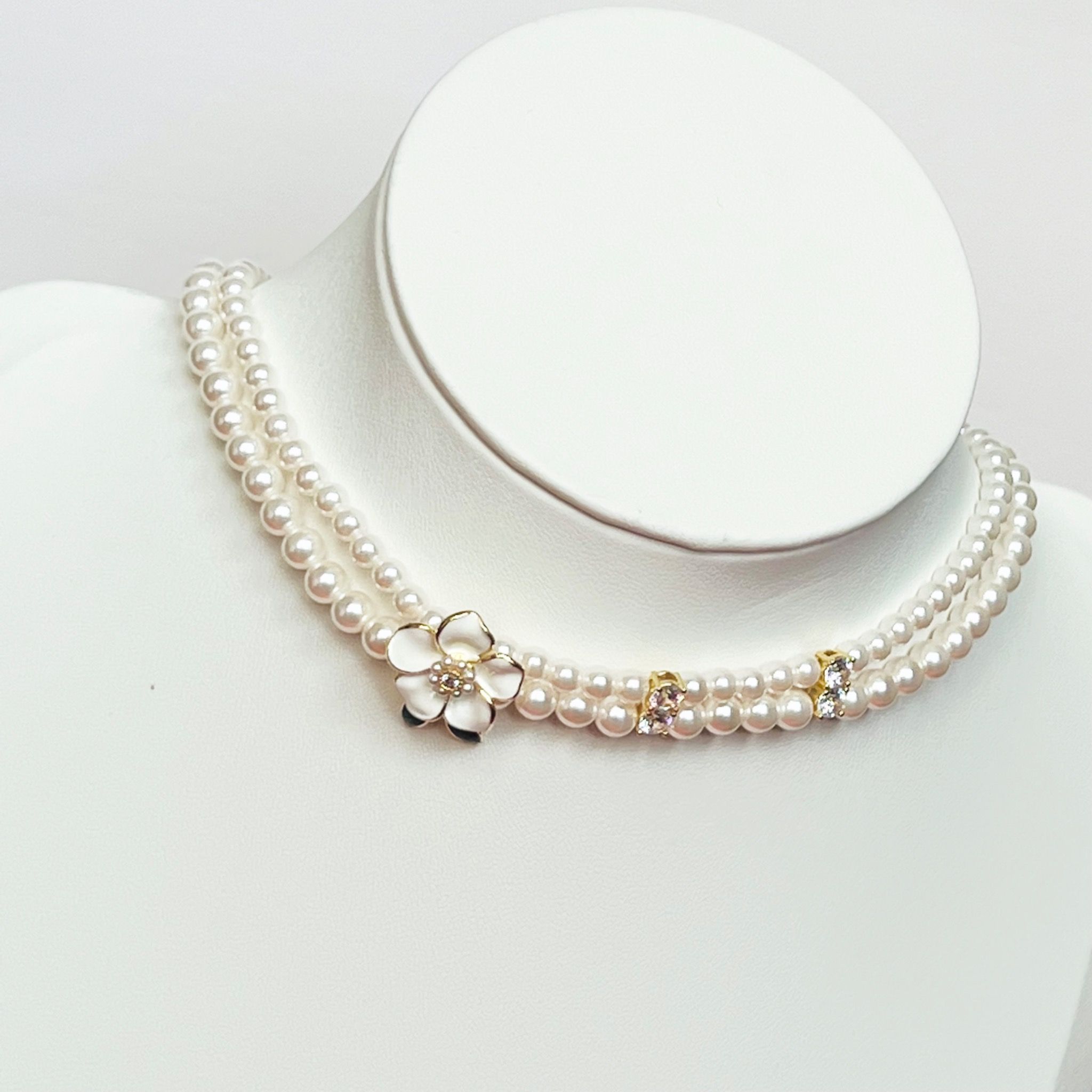 Dây Chuyền Ngắn - Choker Hoa Mai Chuỗi Ngọc Trai & Pha Lê (AN)