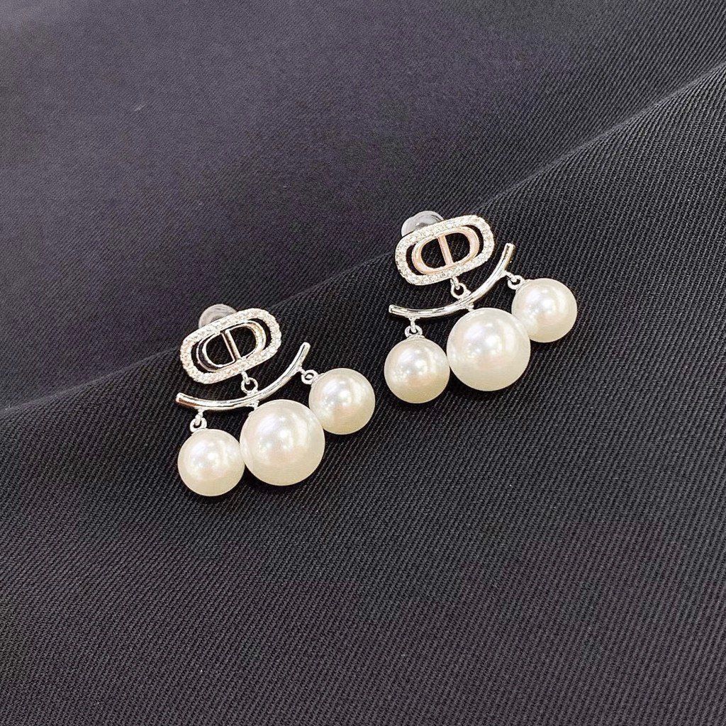 Bộ Trang Sức Dior Trắng - Vòng cổ Choker & Bông Tai Ngọc Trai Quý Phái (AB)