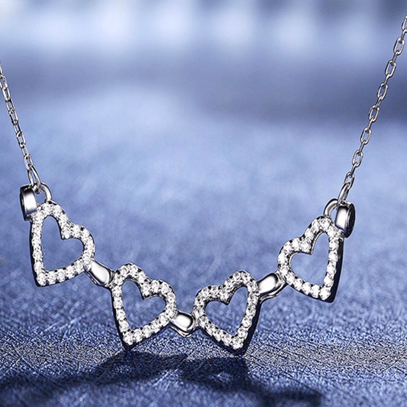 DÂY CHUYỀN BẠC CAO CẤP - 4 TRÁI TIM PHA LÊ AB ( 2 KIỂU ĐEO )