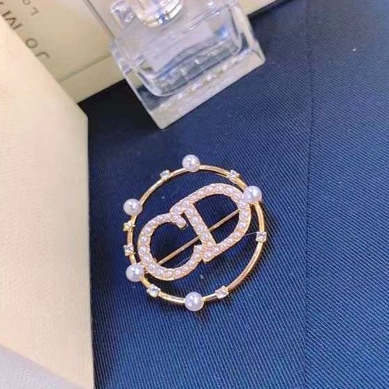 Cài Áo Nam, Nữ - Dior Màu Vàng Ngọc Trai & Pha Lê Trắng (BT)