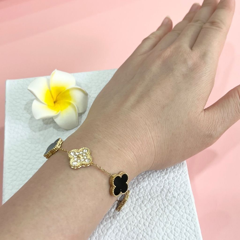 Bộ Trang Sức Cỏ 4 Lá May Mắn Vàng Đen Size 1cm - Dây Chuyền, Vòng Tay & Bông Tai Pha Lê (AP)