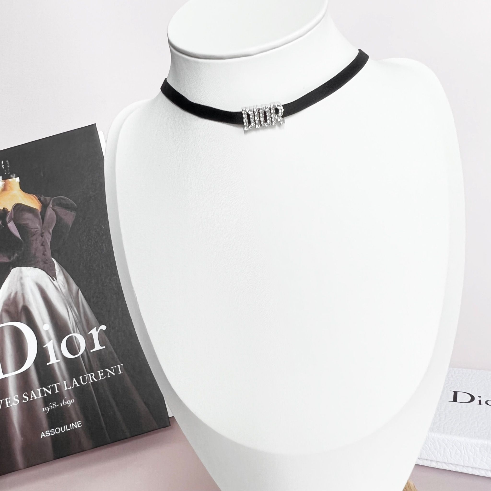 Dây Chuyền Choker - Dior Pha Lê Trắng (AK)
