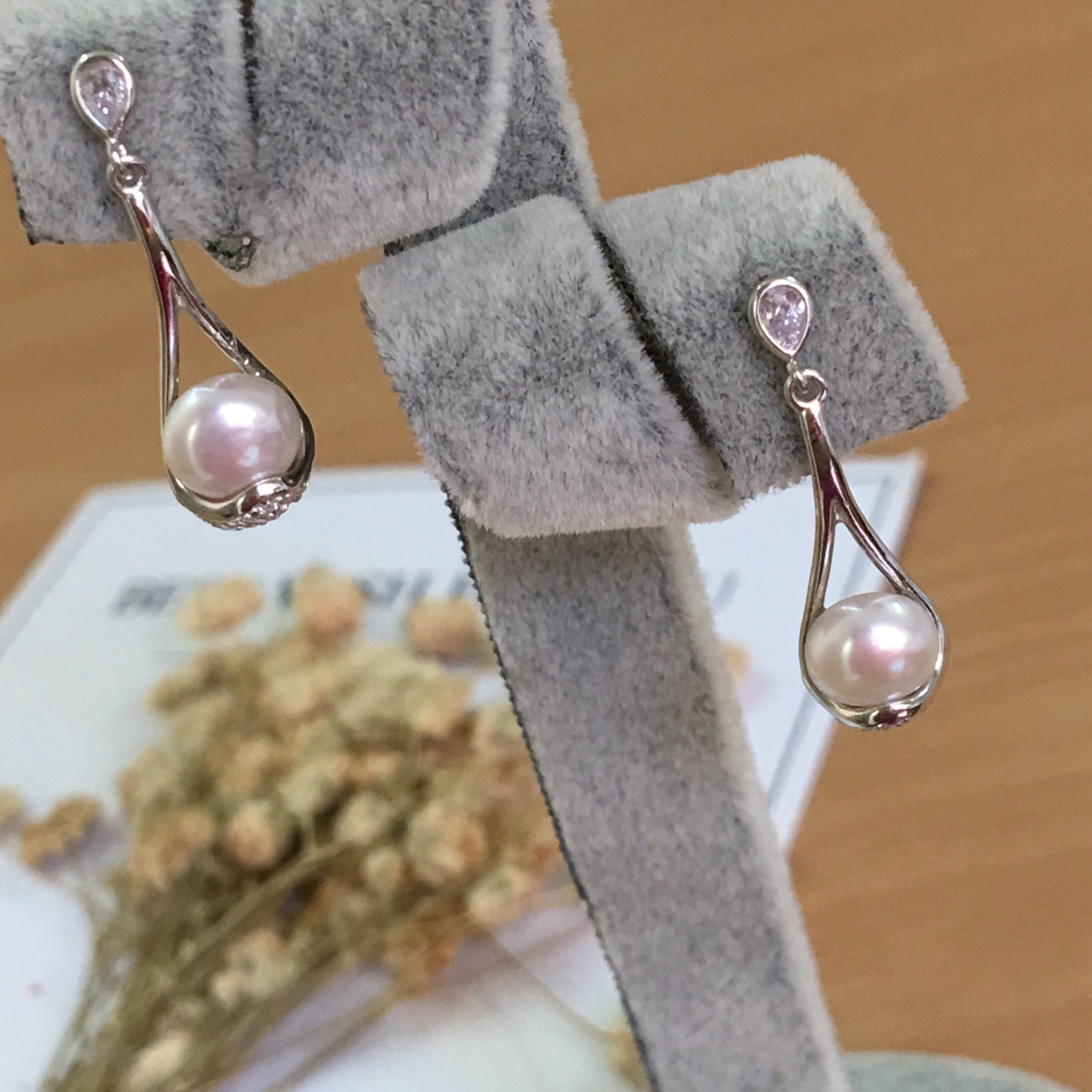 BÔNG TAI BẠC CAO CẤP - GIỌT NƯỚC PHA LÊ & NGỌC TRAI (AD)