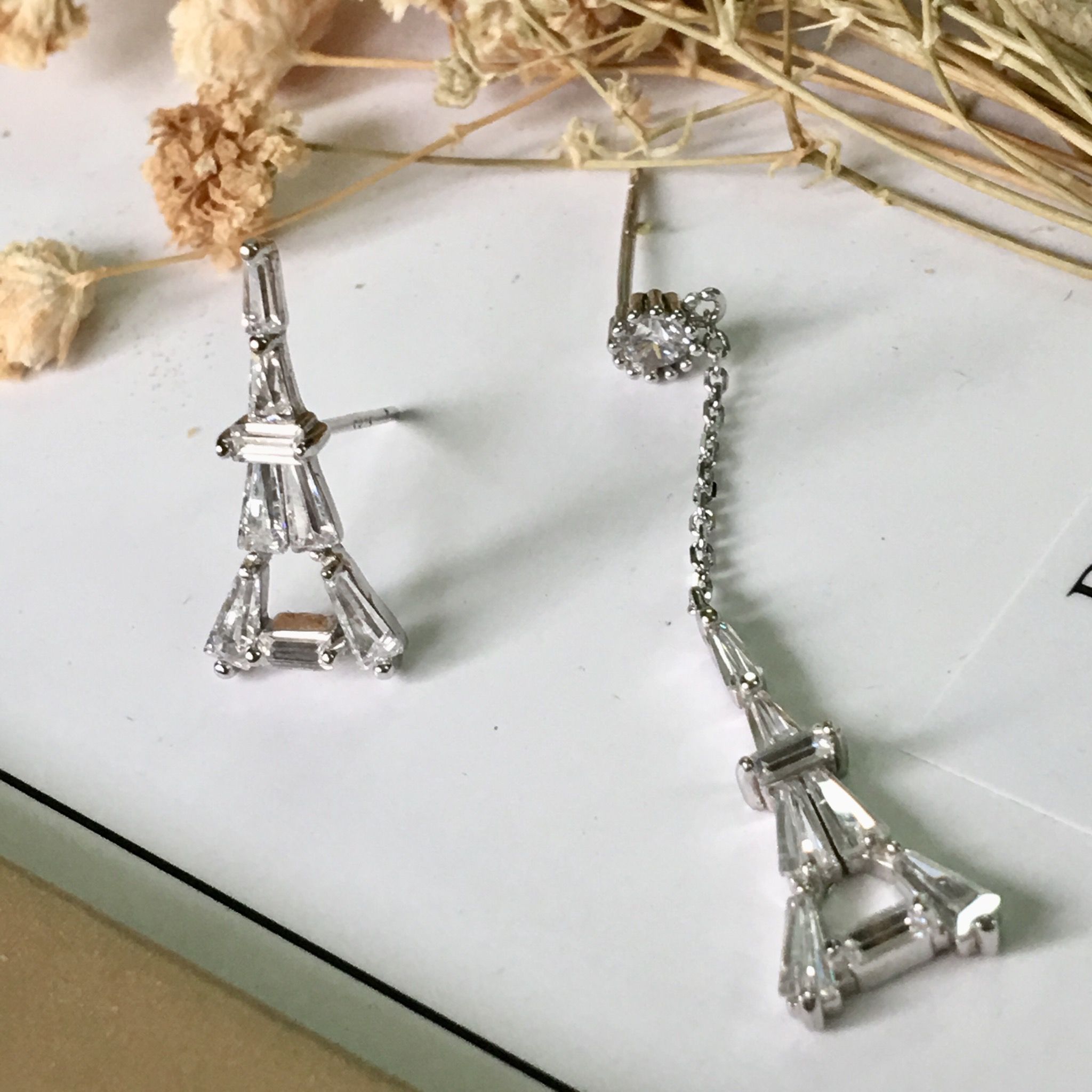Bông Tai Bạc Cao Cấp - Tháp Paris So Le Cá Tính Pha Lê (AB)