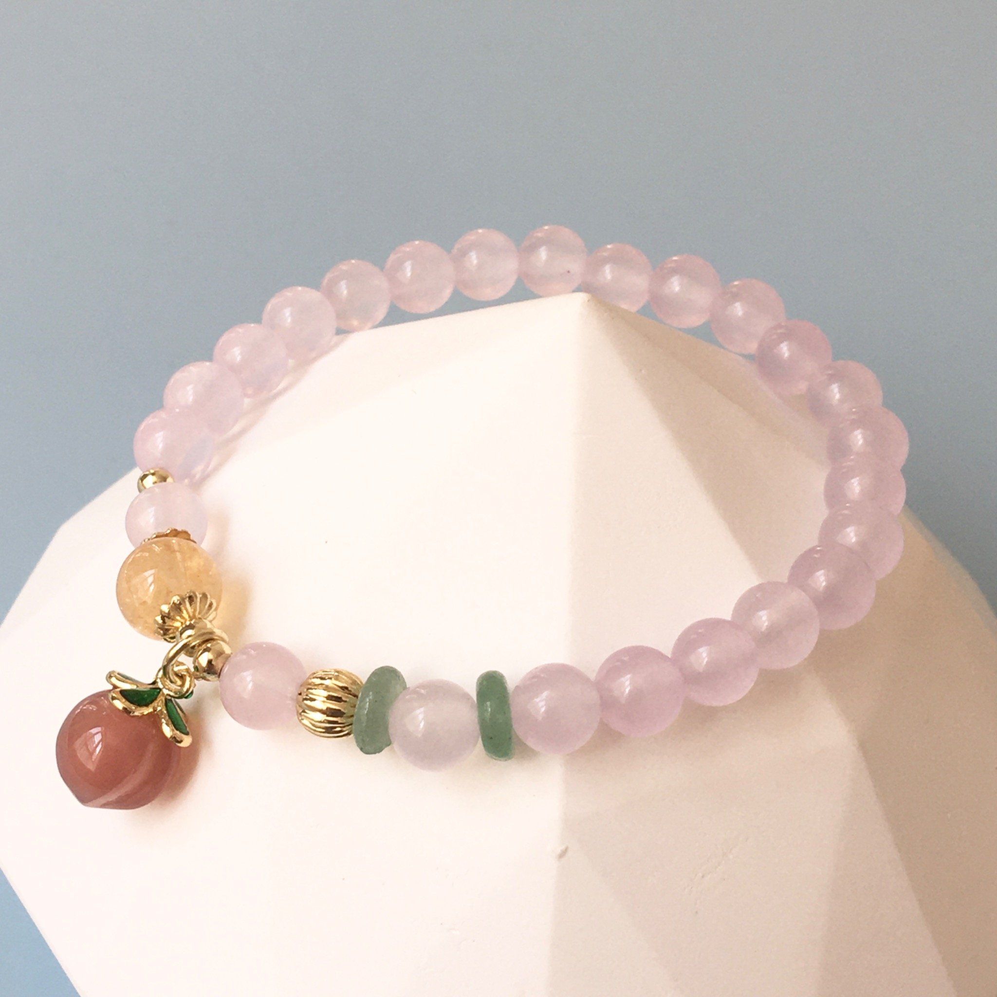Vòng Tay Phong Thuỷ Cao Cấp - Trái Đào Đá Mã Não, Đá Thạch Anh Tím Hoa Oải Hương & Đá Thạch Anh vàng Thiên Nhiên
