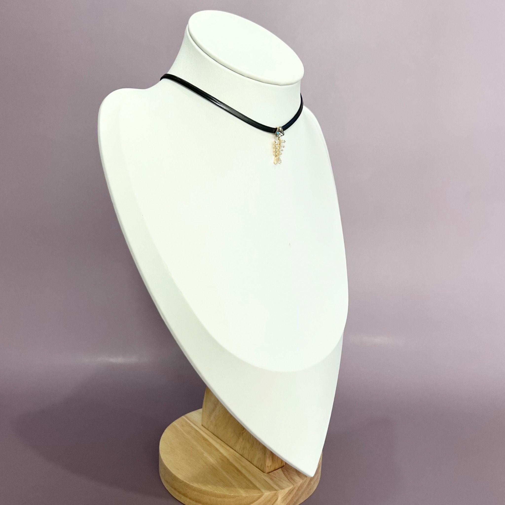 Dây Chuyền Ngắn - Choker Bộ Xương Cá Pha Lê Xanh Rêu & Trắng