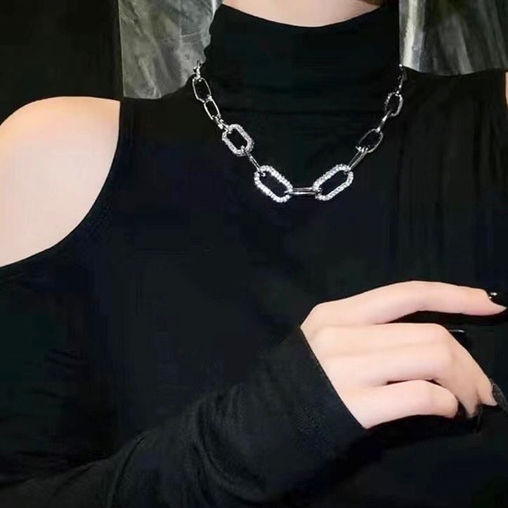 Dây Chuyền Ngắn - Choker APM Pha Lê Trắng Phong Cách Cá Tính