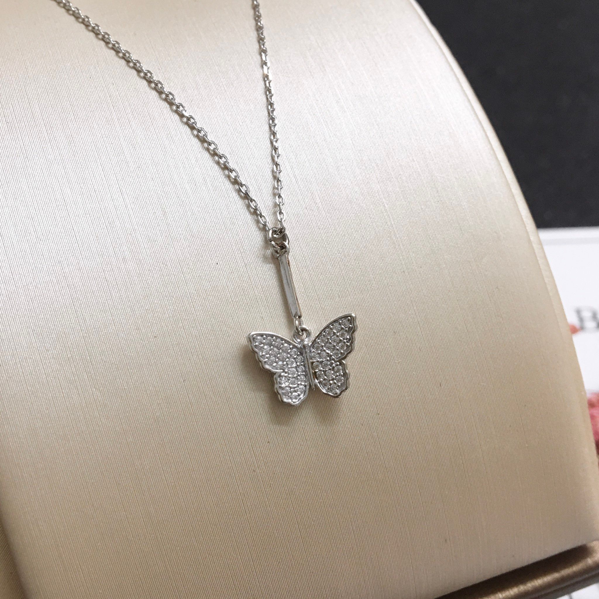 BỘ TRANG SỨC BẠC CAO CẤP - CON BƯỚM VÀ BÔNG HOA PHA LÊ (AD)