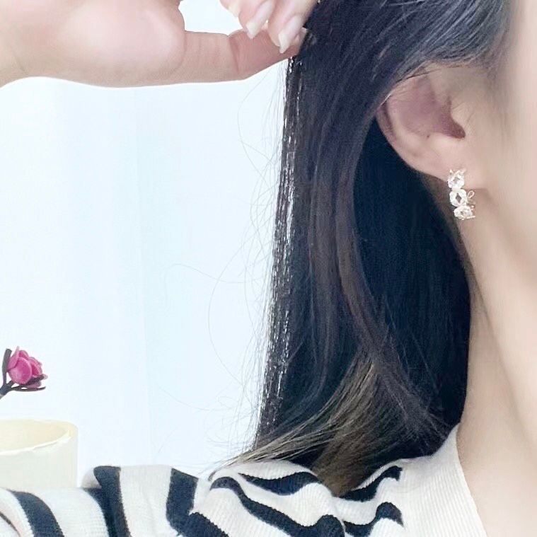 Bông Tai Khoen Tròn Màu Trắng 2cm Pha Lê (BK)
