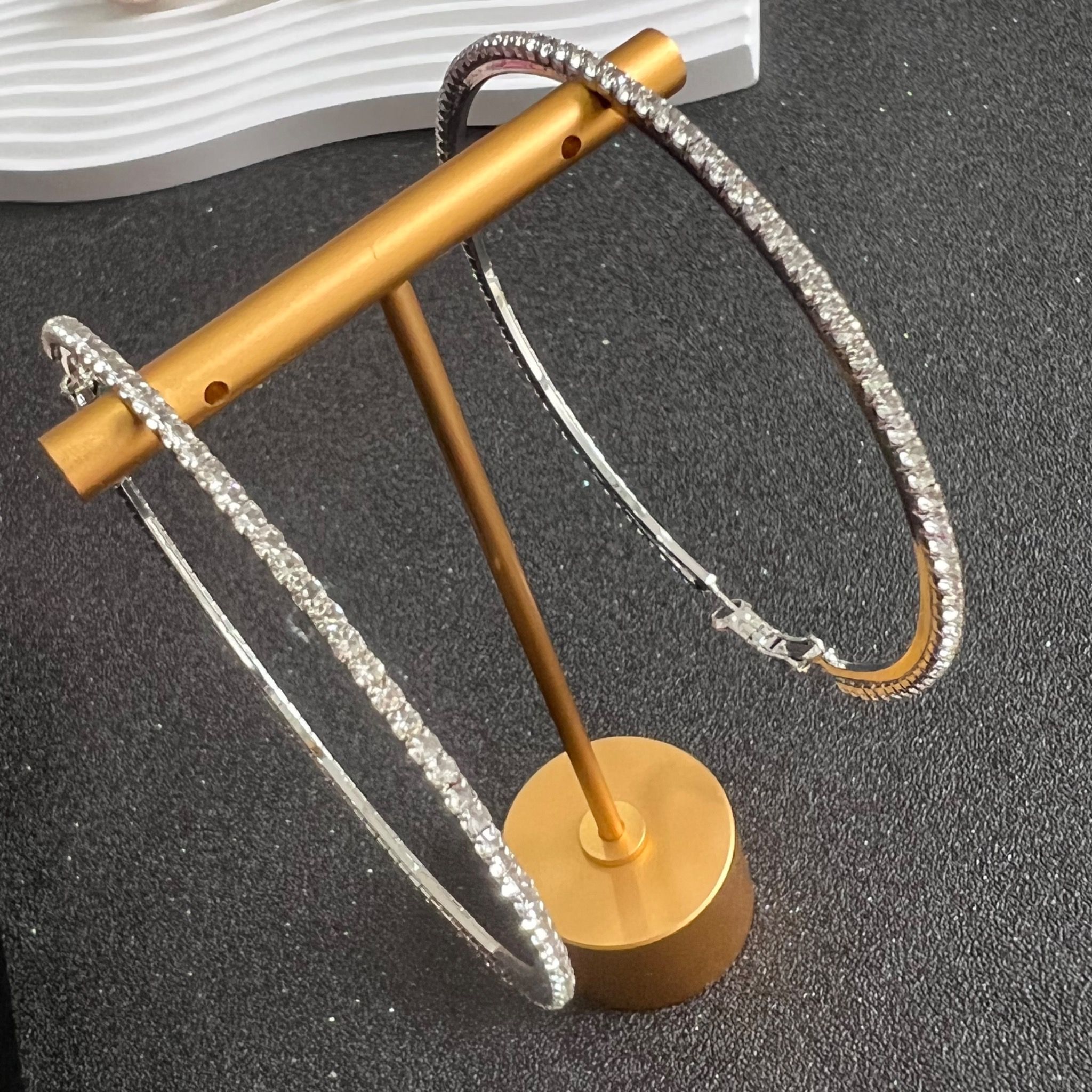 Bông Tai Khoen Tròn Bản To 7,5cm Pha Lê Trắng (BQ)