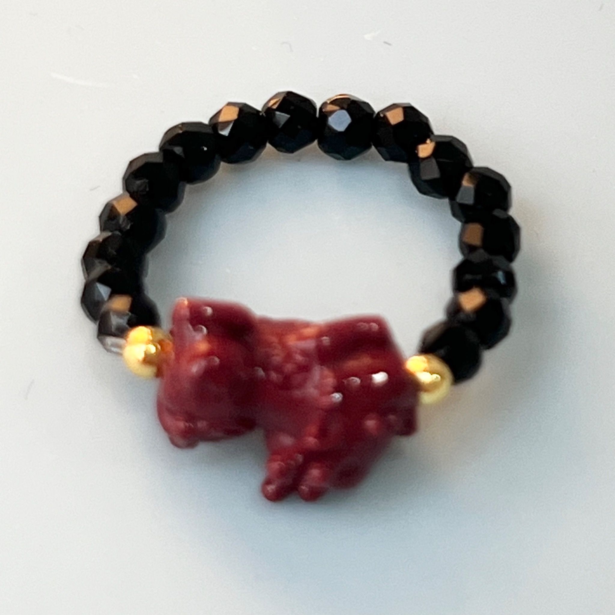 Nhẫn Đá Phong Thuỷ Cao Cấp - Con Tỳ Hưu Đá Chu Sa & Đá Obsidian Thiên Nhiên May Mắn