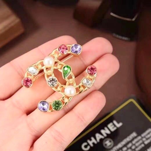 Cài Áo Nam, Nữ - Chanel Đá Pha Lê Màu Cao Cấp (AV)