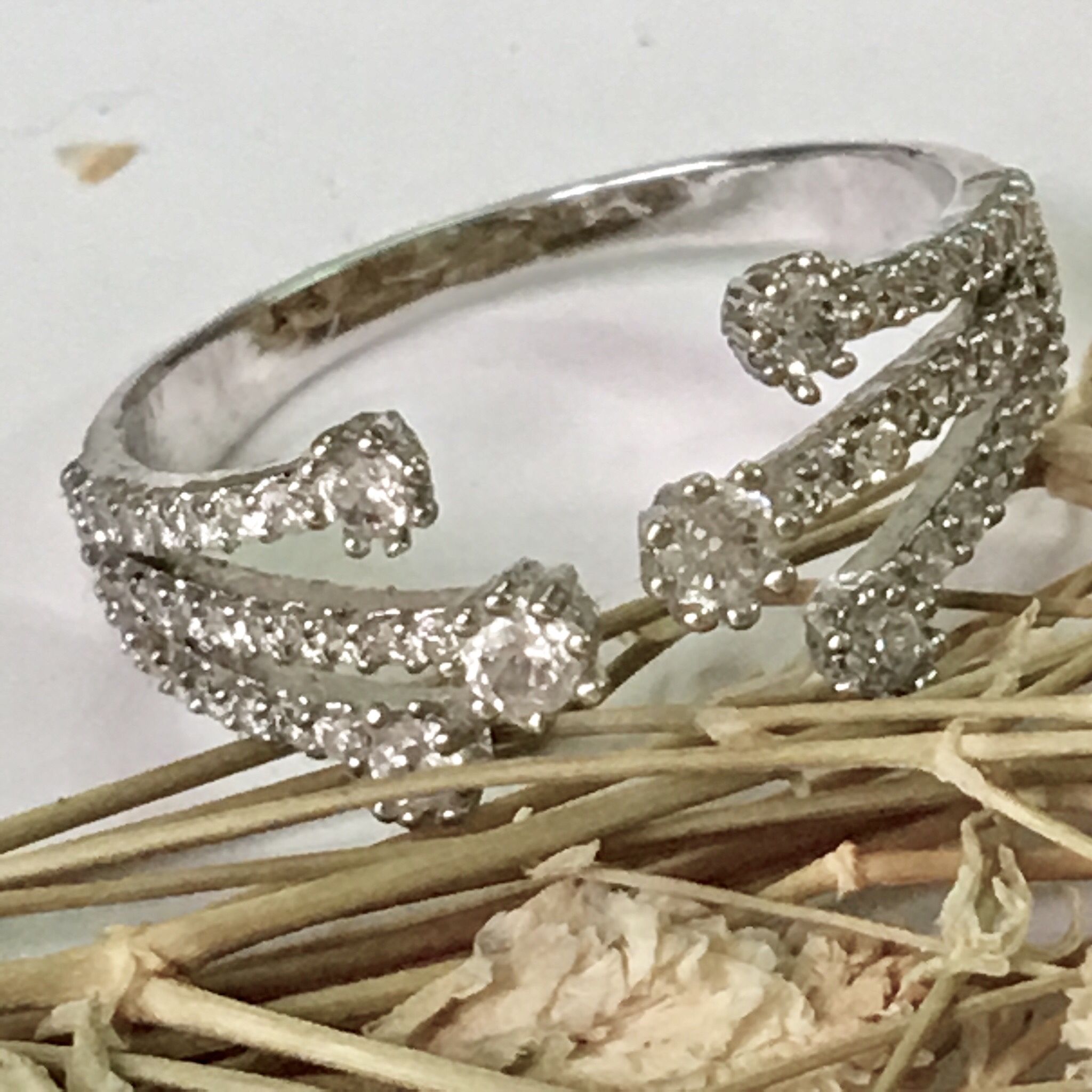 NHẪN NỮ THỜI TRANG AA ( FREE SIZE )