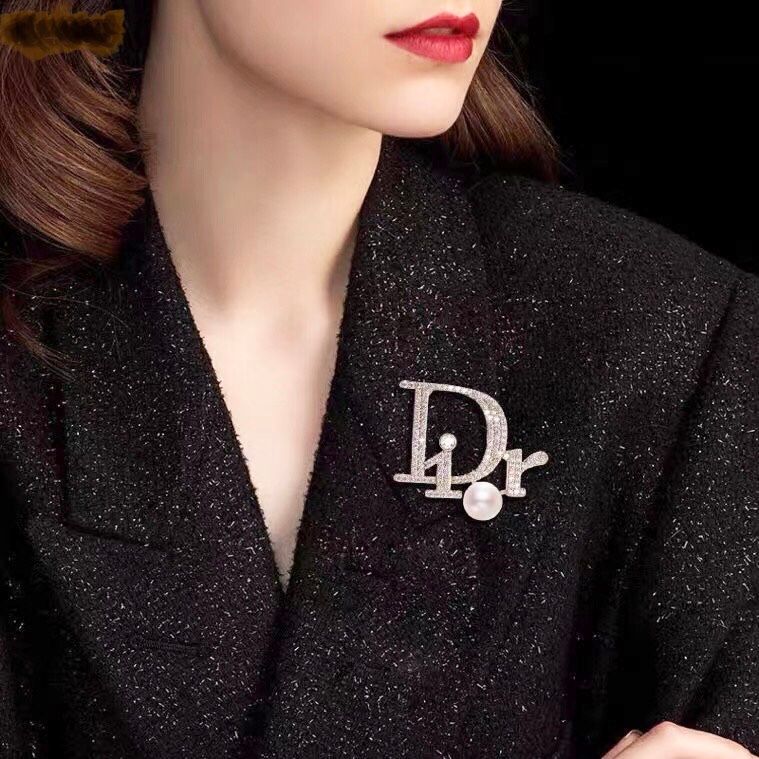 Cài Áo Nam, Nữ - Dior Màu Trắng Ngọc Trai & Pha Lê (AN)