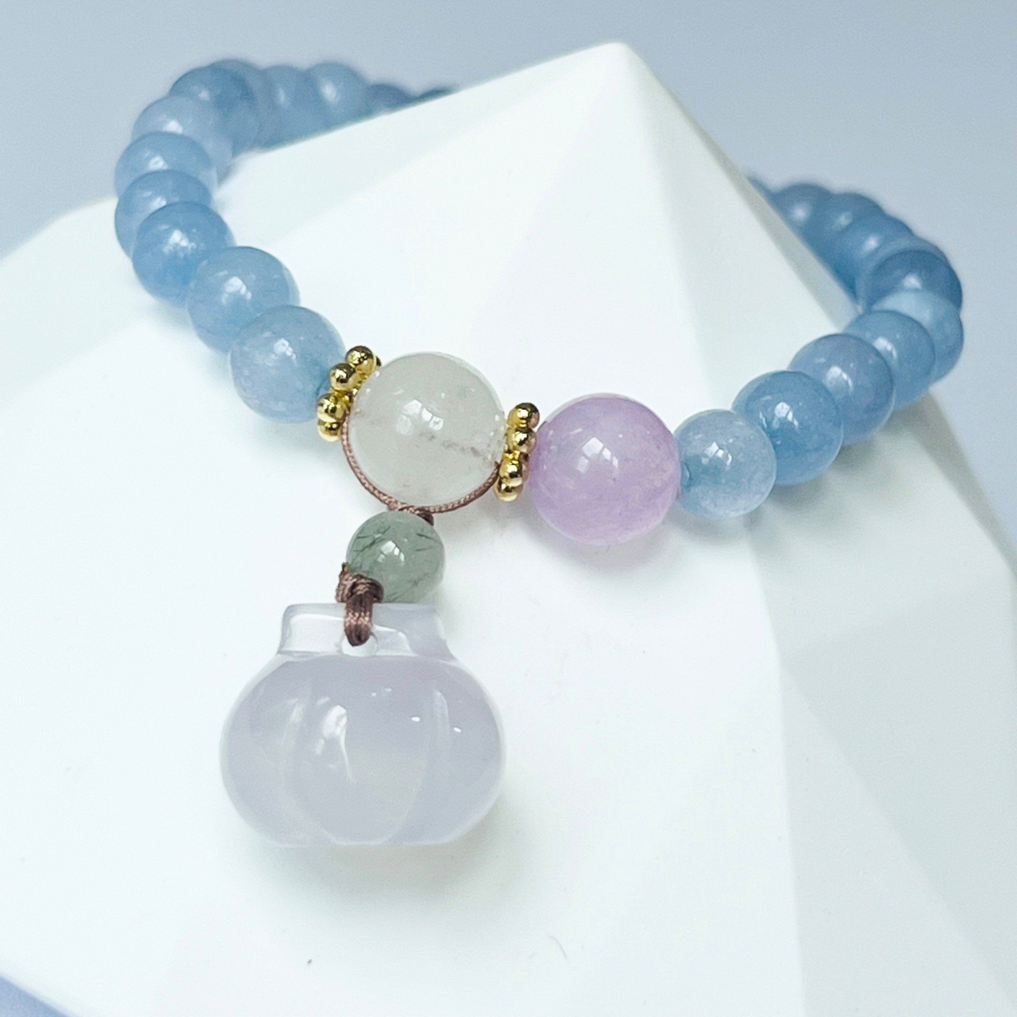 Vòng Tay Phong Thuỷ Cao Cấp - Quả Bí Đá Mã Não, Đá Aquamarine, Thạch Anh Tóc Xanh