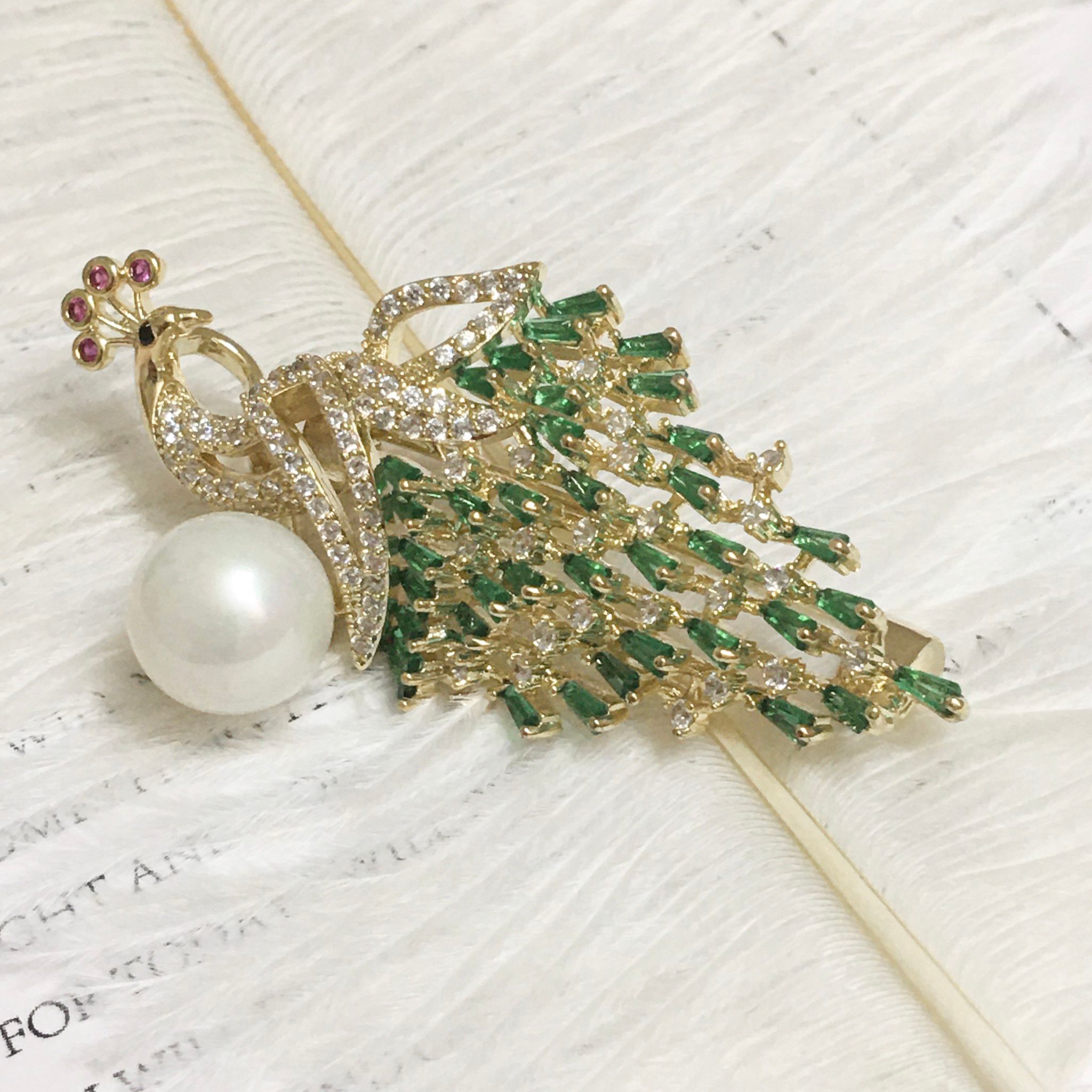 Cài Áo & Mặt Dây Chuyền - Con Phượng Hoàng Ngọc Trai & Pha Lê Xanh Quý Phái (AD)