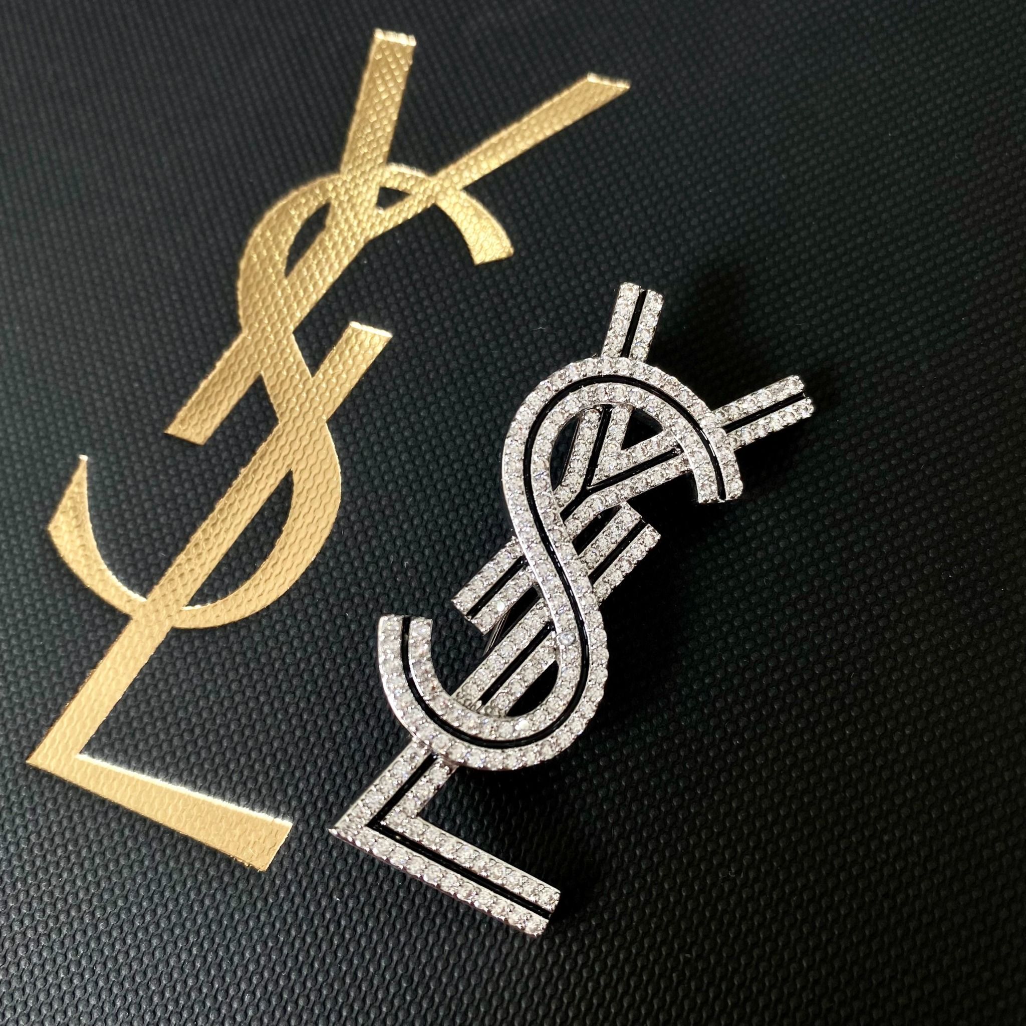 Cài Áo Nam, Nữ - YSL Màu Trắng Pha Lê (AD)