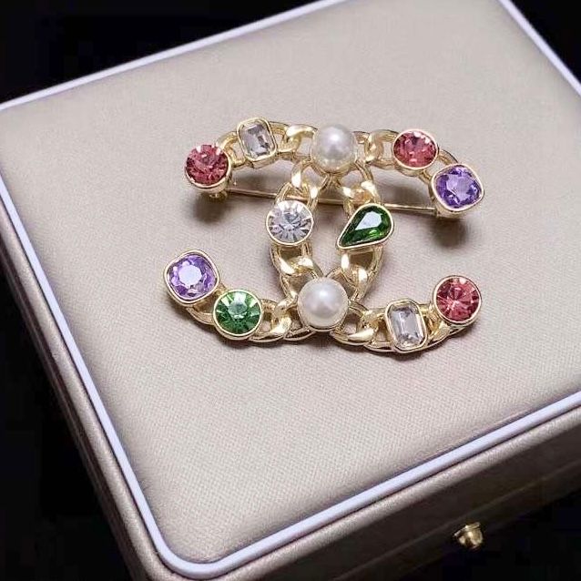 Cài Áo Nam, Nữ - Chanel Đá Pha Lê Màu Cao Cấp (AV)