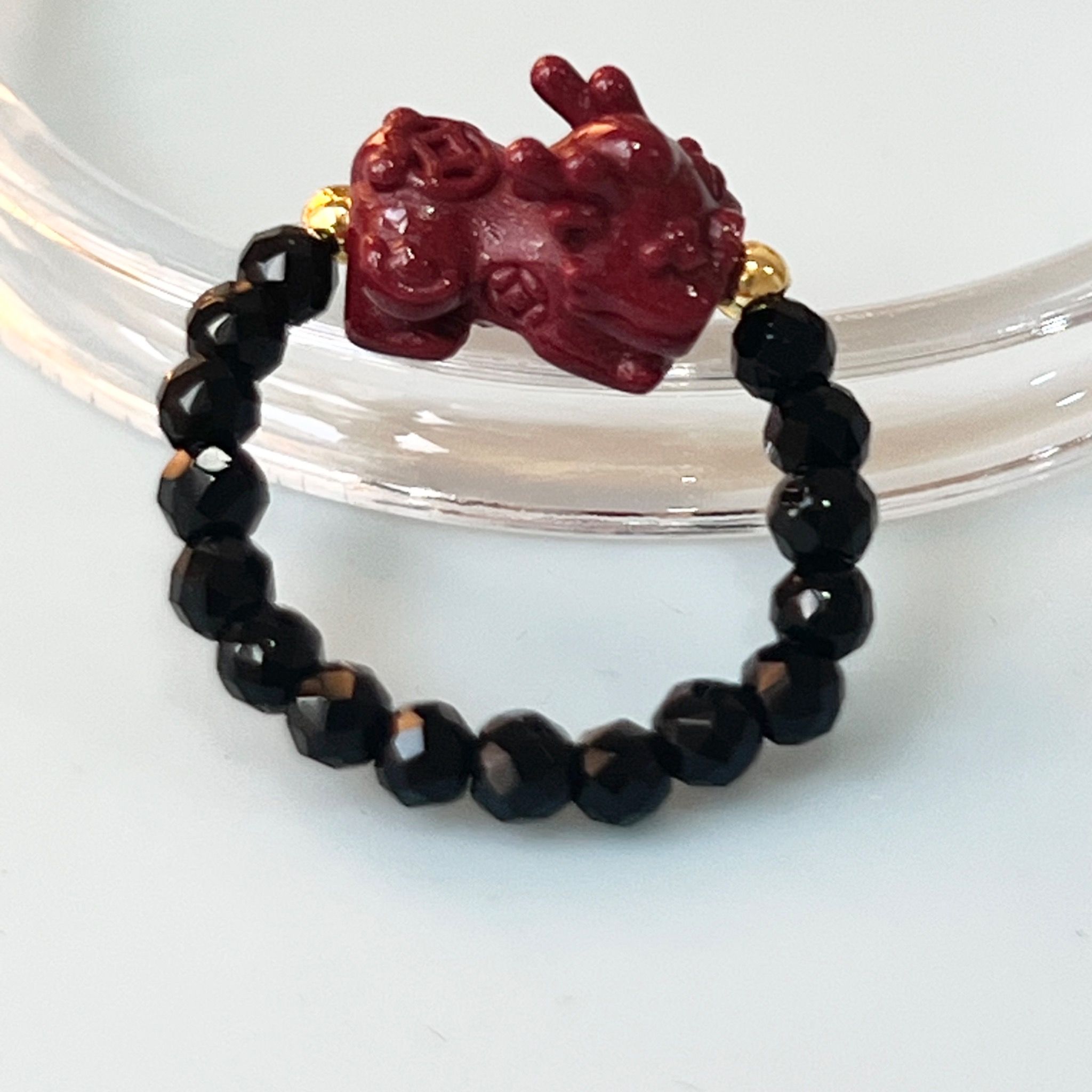 Nhẫn Đá Phong Thuỷ Cao Cấp - Con Tỳ Hưu Đá Chu Sa & Đá Obsidian Thiên Nhiên May Mắn
