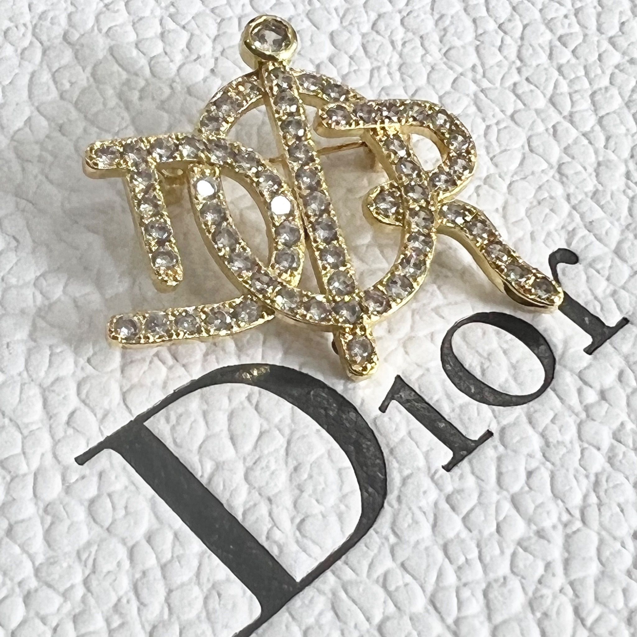 Cài Áo Nam, Nữ - Dior Màu Vàng Pha Lê Trắng (AV)