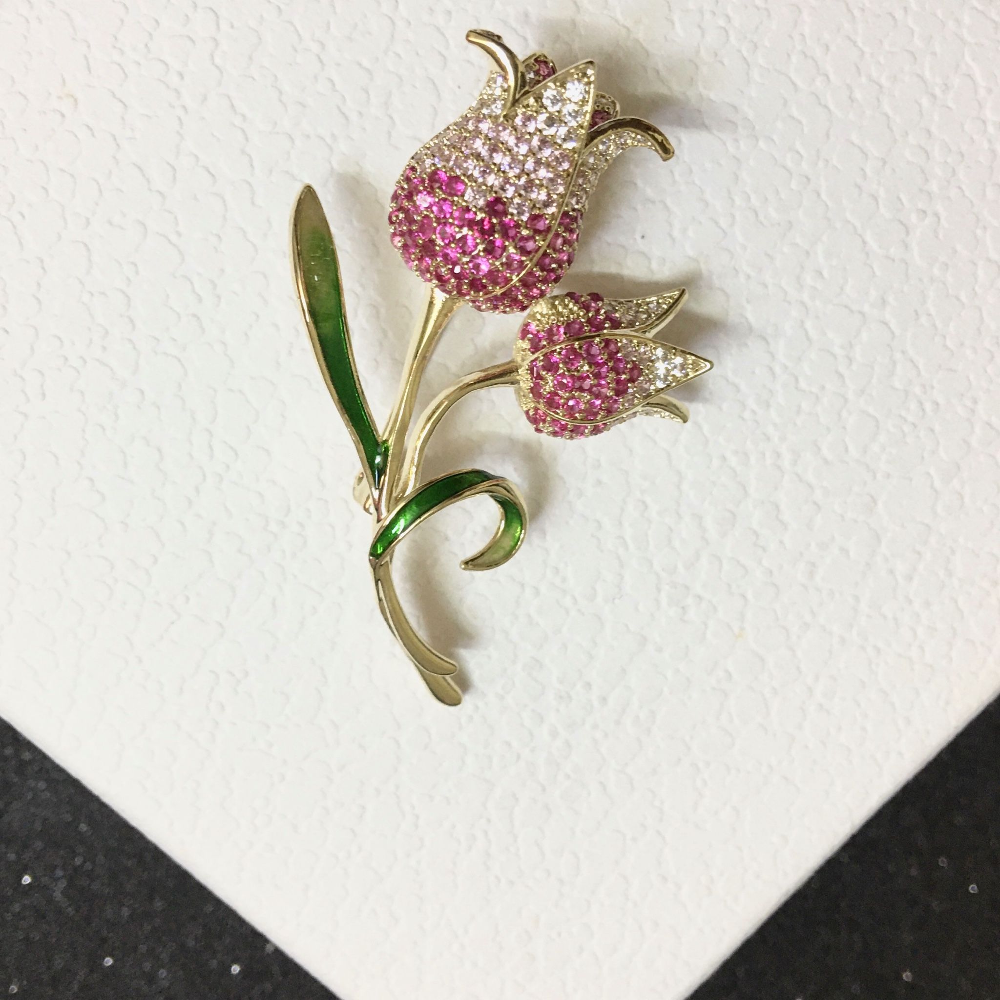 CÀI ÁO - HOA TULIP PHA LÊ (AD)