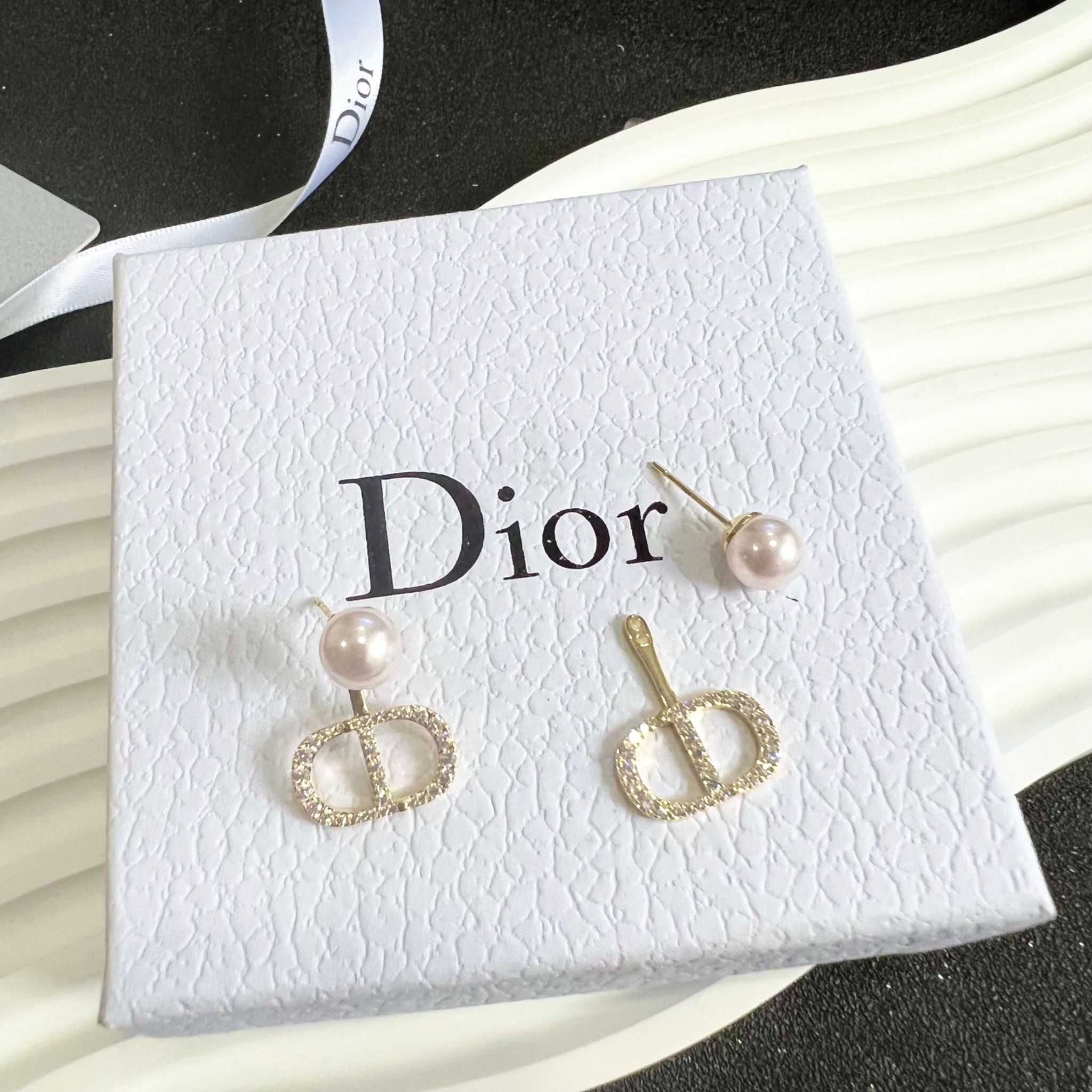 Bông Tai Dior Màu Vàng Ngọc Trai & Pha Lê Trắng (AN) - Có 3 Kiểu Đeo