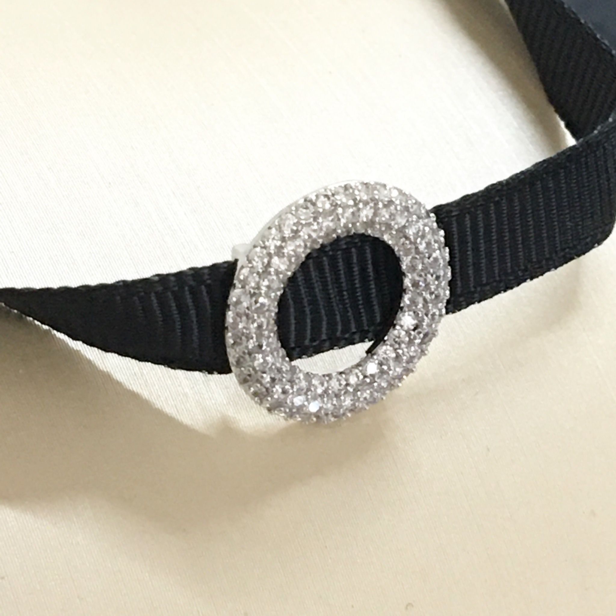 Dây Chuyền Ngắn - Choker Vòng Tròn Pha Lê Trắng (AE)