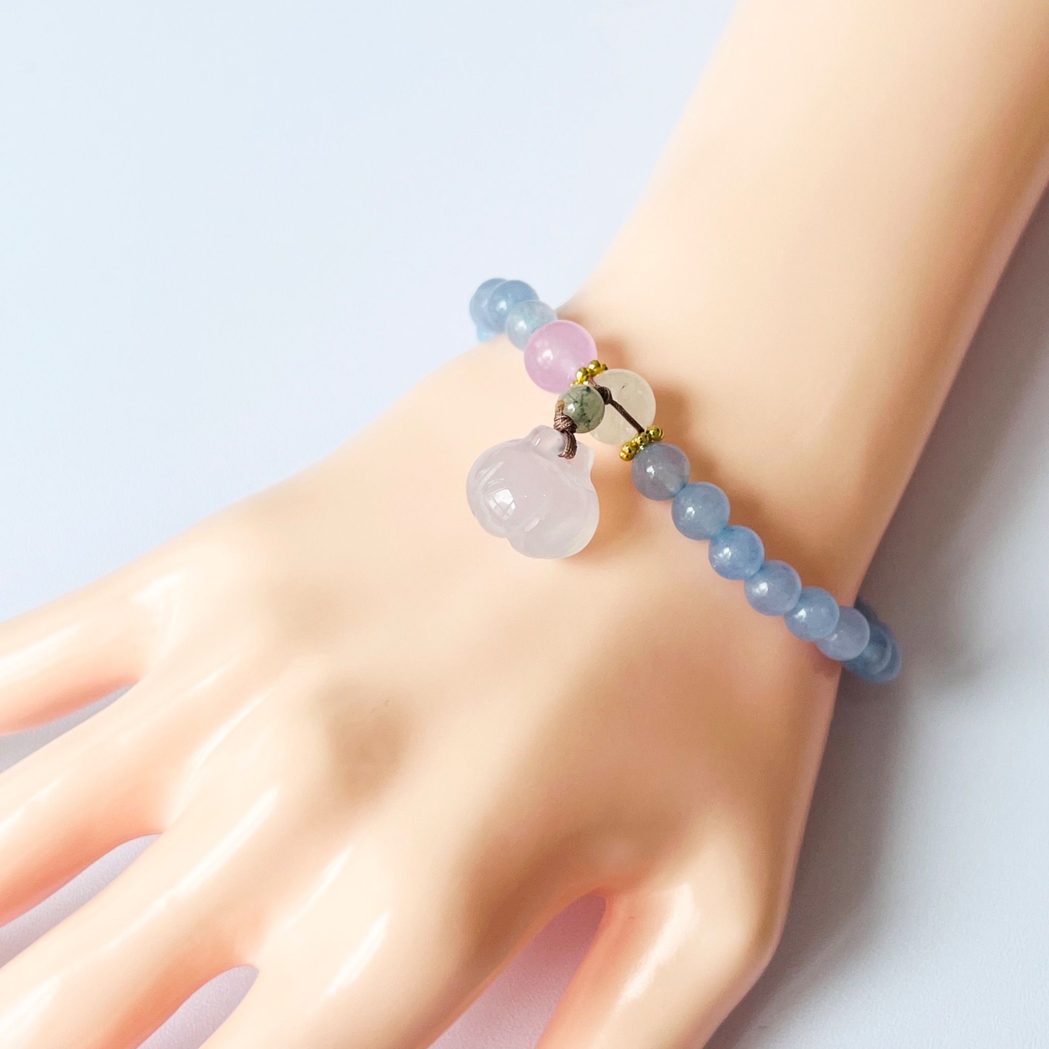 Vòng Tay Phong Thuỷ Cao Cấp - Quả Bí Đá Mã Não, Đá Aquamarine, Thạch Anh Tóc Xanh