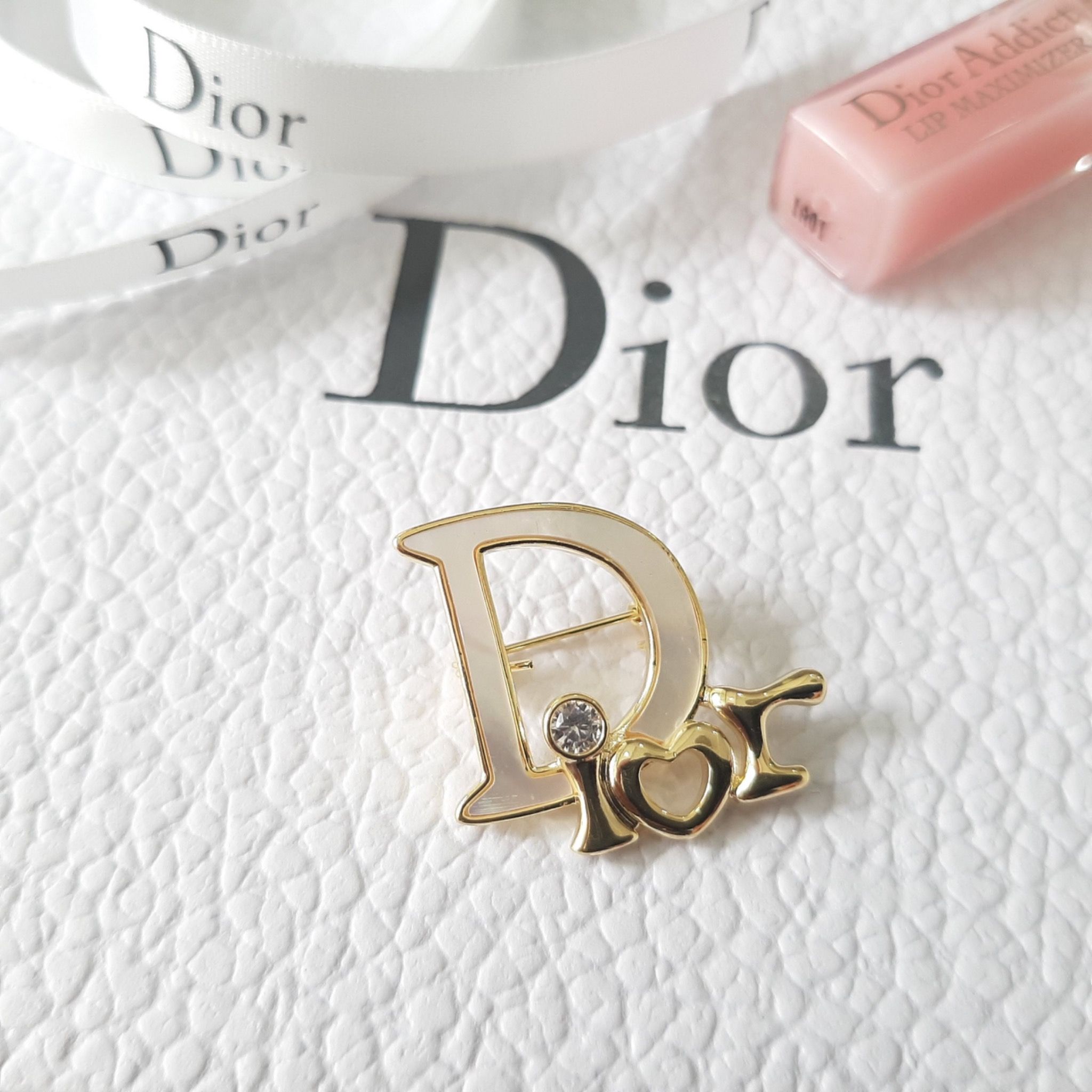 Cài Áo Nam, Nữ - Dior Màu Vàng Pha Lê & Vỏ Trai Thiên Nhiên