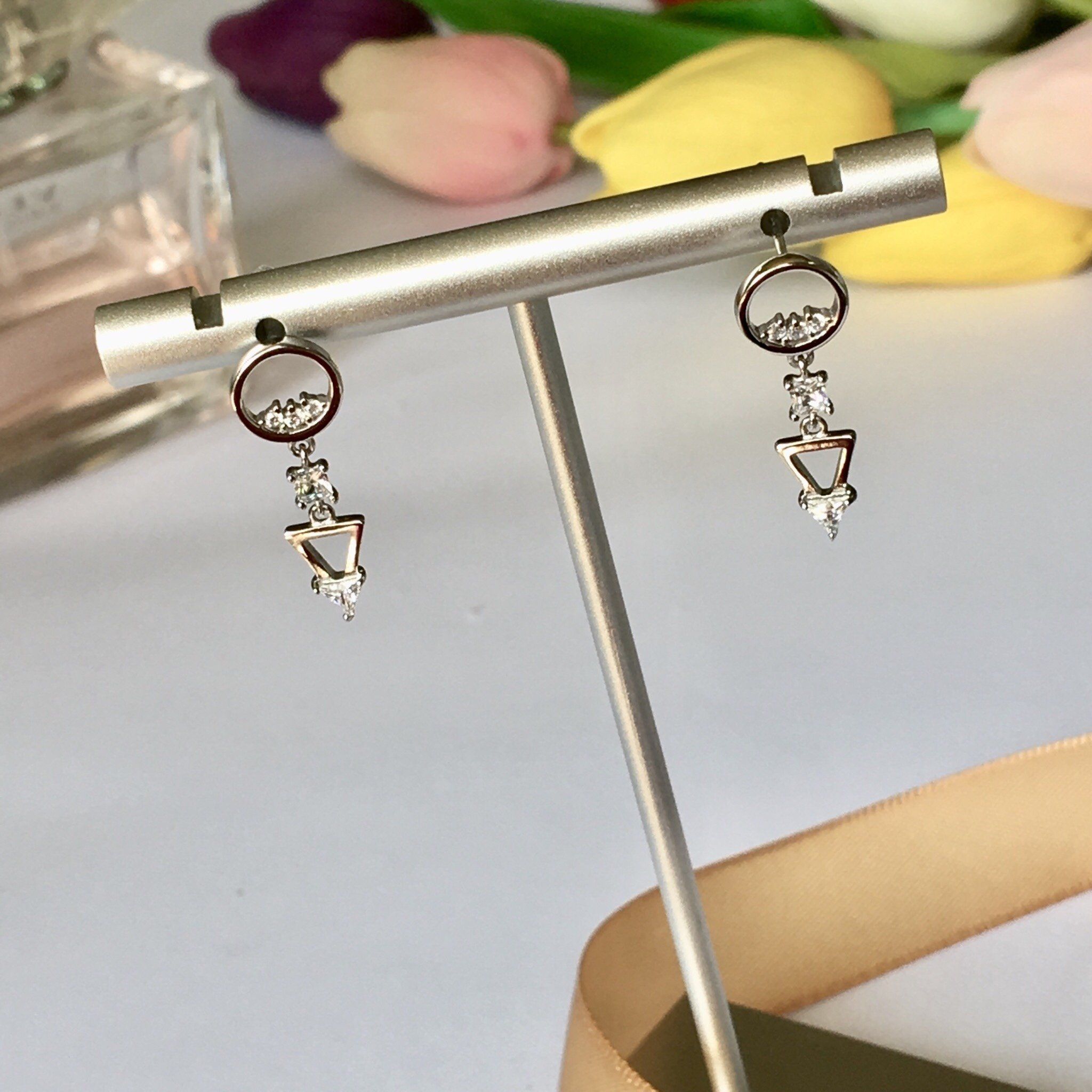 Bông Tai Bạc Cao Cấp - Vòng Tròn & Tam Giác Pha Lê (AF)