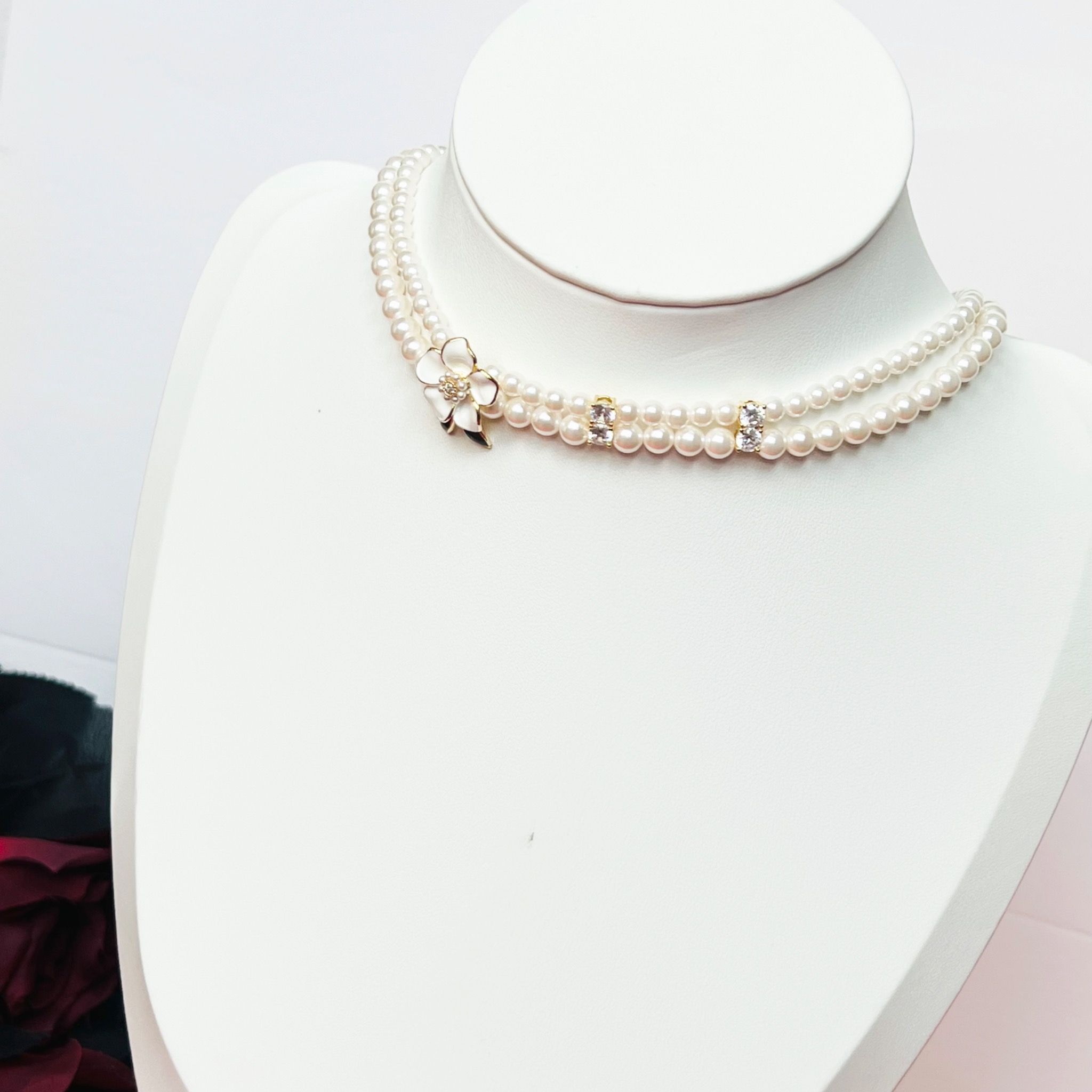 Dây Chuyền Ngắn - Choker Hoa Mai Chuỗi Ngọc Trai & Pha Lê (AN)