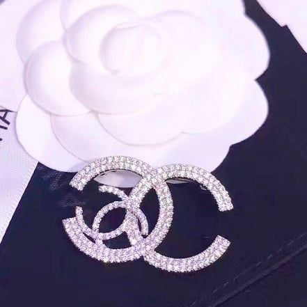 Cài Áo Nam, Nữ - Chanel Pha Lê Trắng (DD)