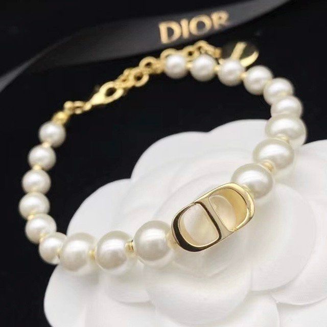 Bộ Trang Sức Dior Vàng - Vòng cổ Choker, Vòng Tay & Bông Tai Ngọc Trai, Pha Lê 3 Kiểu Đeo Quý Phái (AD)