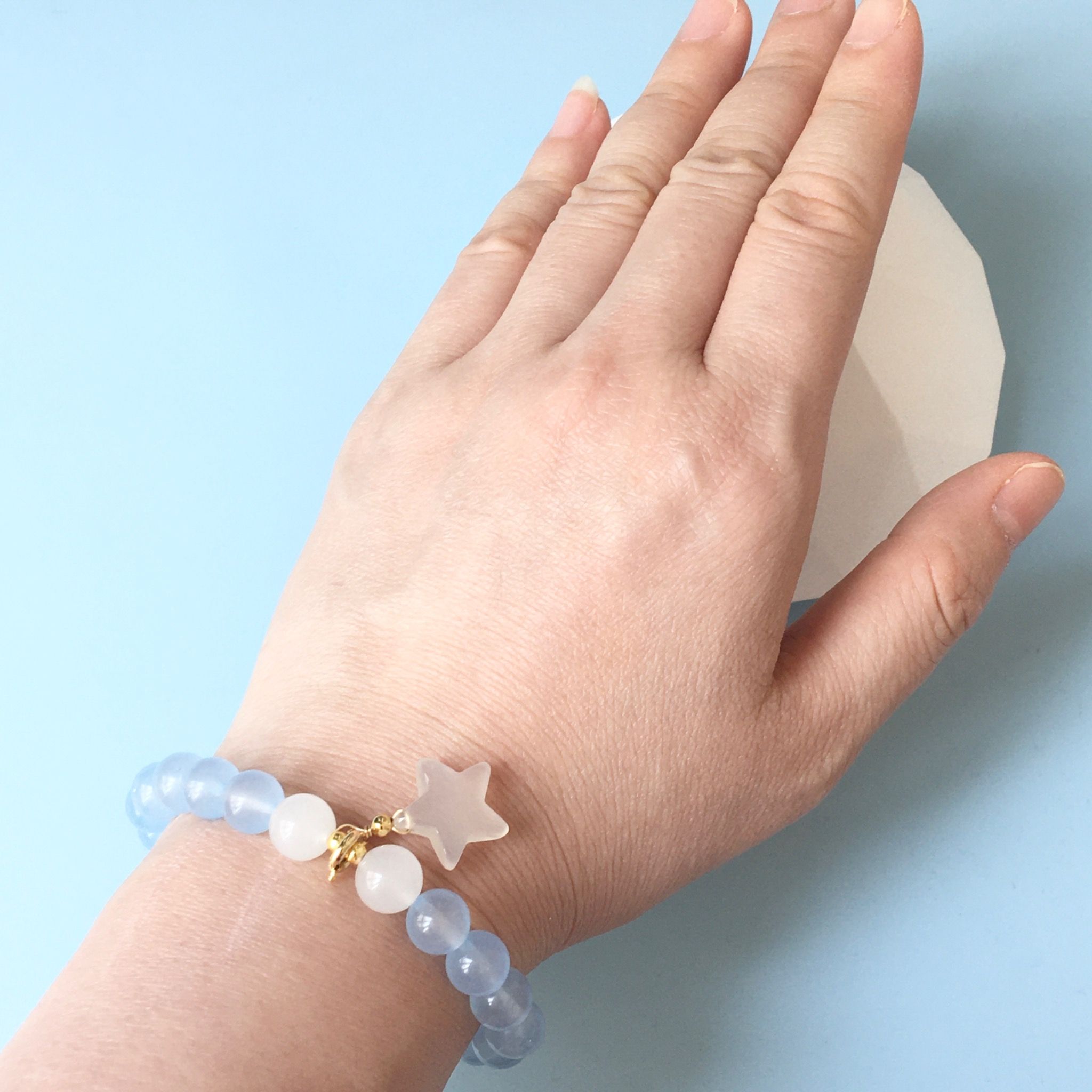 Vòng Tay Phong Thuỷ Cao Cấp - Ngôi Sao Đá Mặt Trăng & Đá Aquamarine Thiên Nhiên