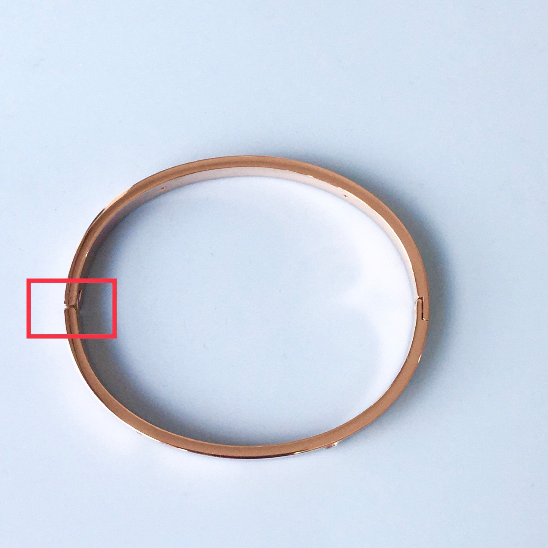 Vòng Tay Nam, Nữ TiTan Cao Cấp - Cartier Màu Vàng Hồng Pha Lê Trắng (AH)