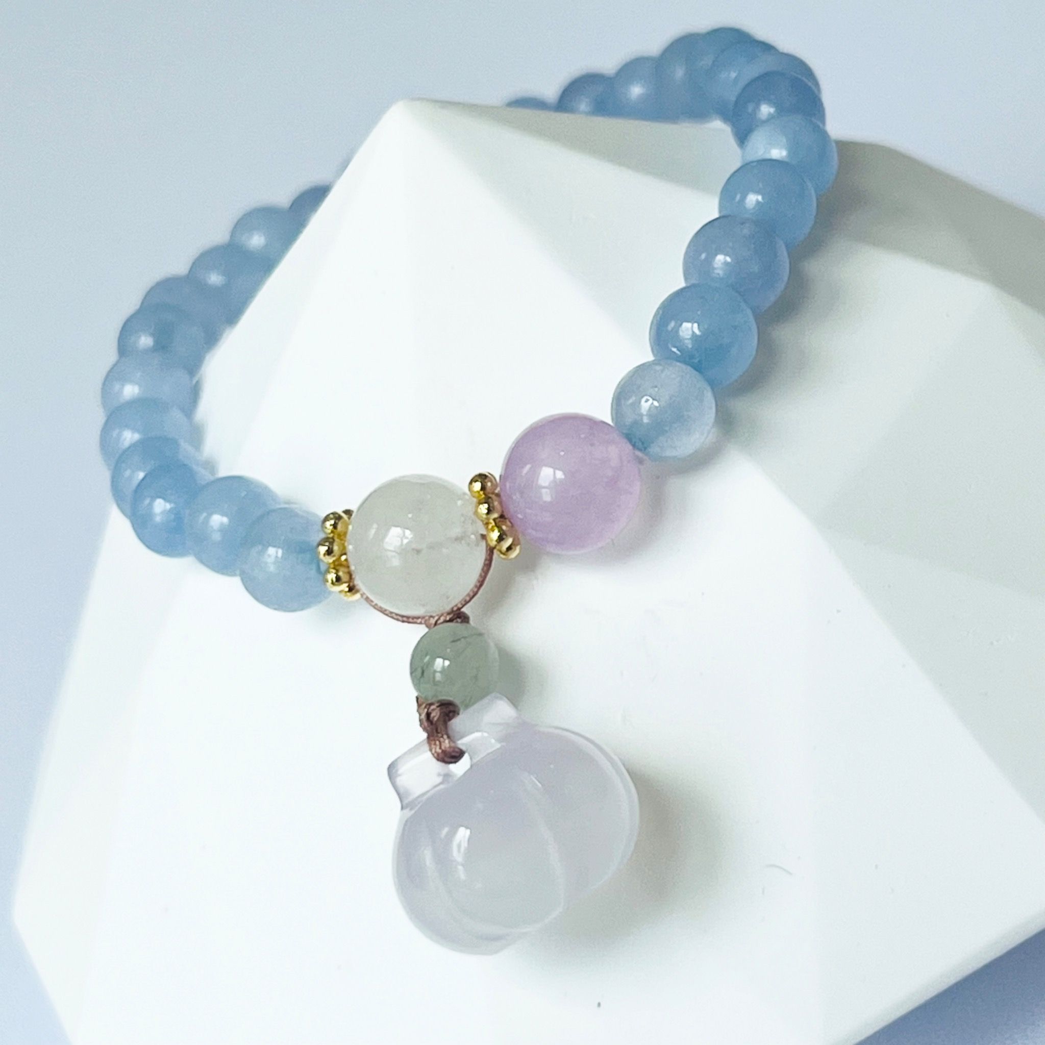 Vòng Tay Phong Thuỷ Cao Cấp - Quả Bí Đá Mã Não, Đá Aquamarine, Thạch Anh Tóc Xanh