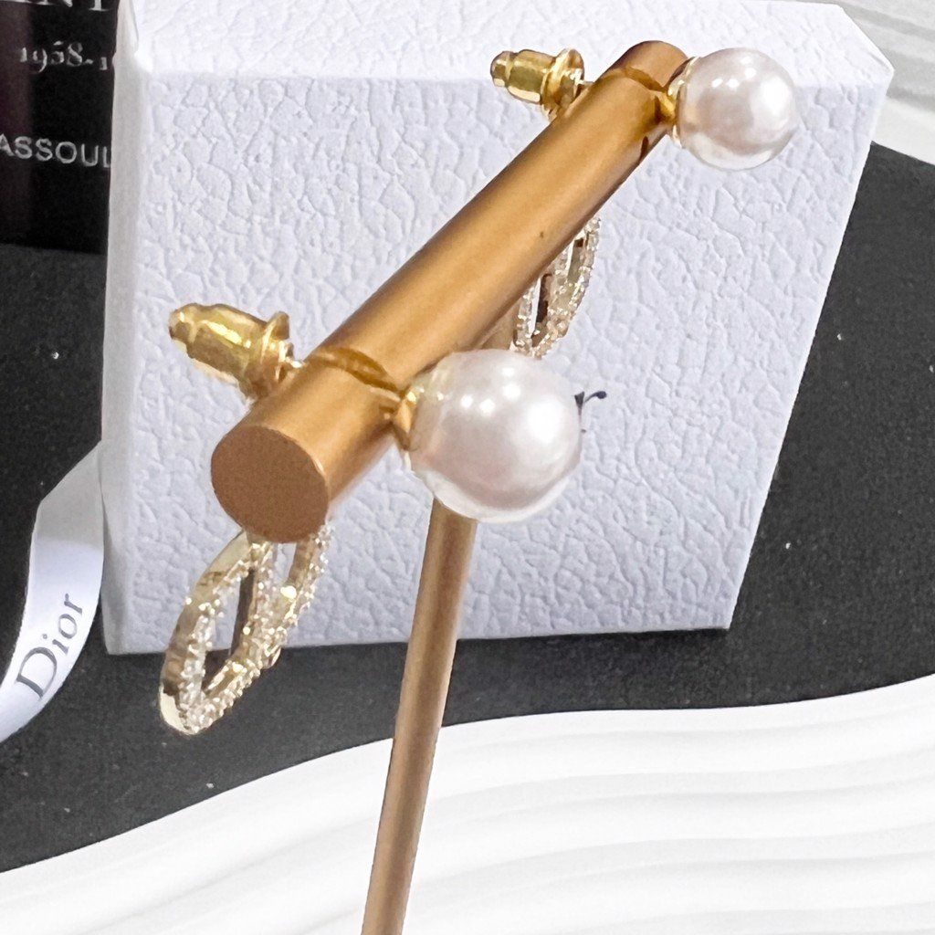 Bộ Trang Sức Dior Vàng - Vòng cổ Choker, Vòng Tay & Bông Tai Ngọc Trai, Pha Lê 3 Kiểu Đeo Quý Phái (AD)