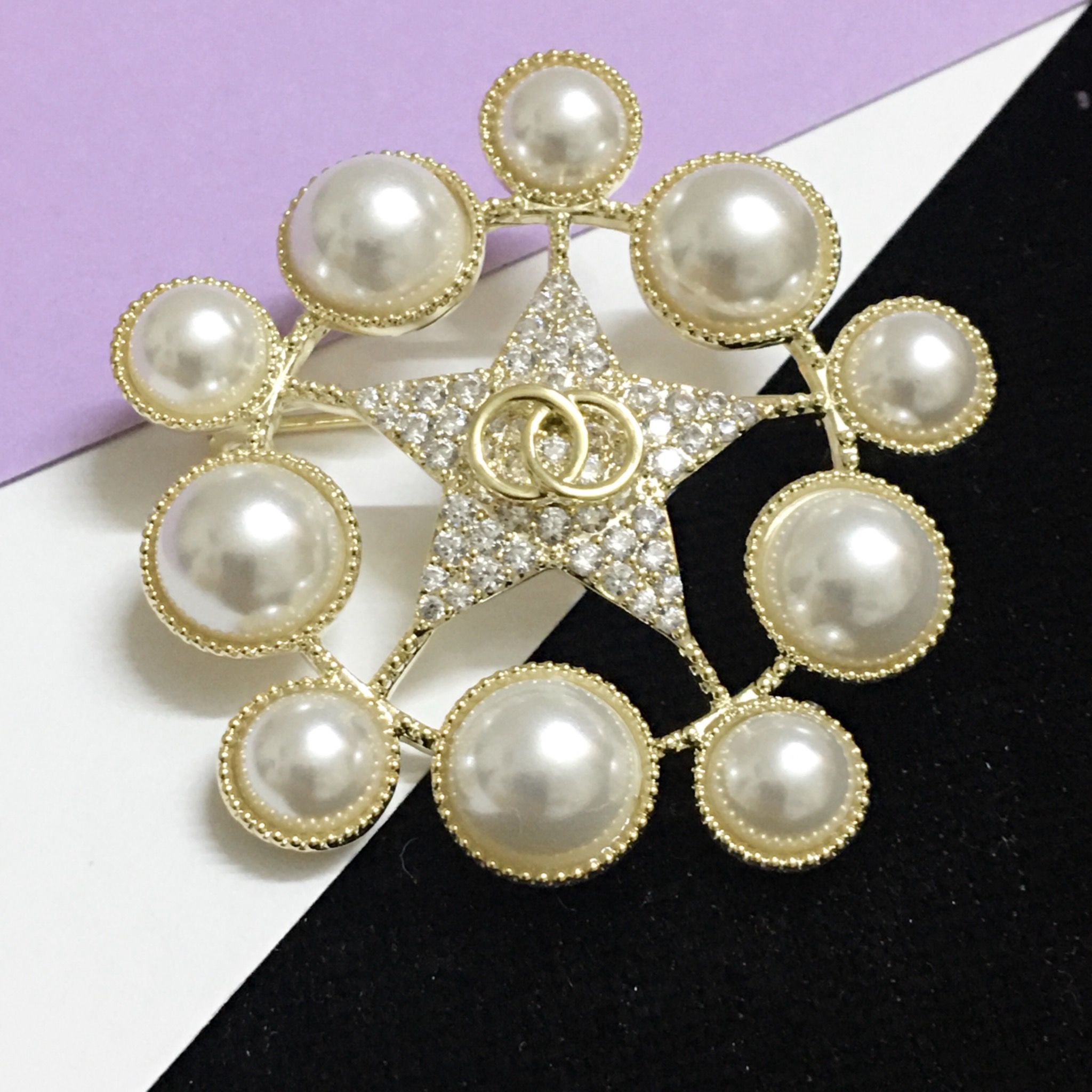 Cài Áo Nam, Nữ - Chanel Ngôi Sao Vàng Ngọc Trai & Pha Lê Trắng (BL)