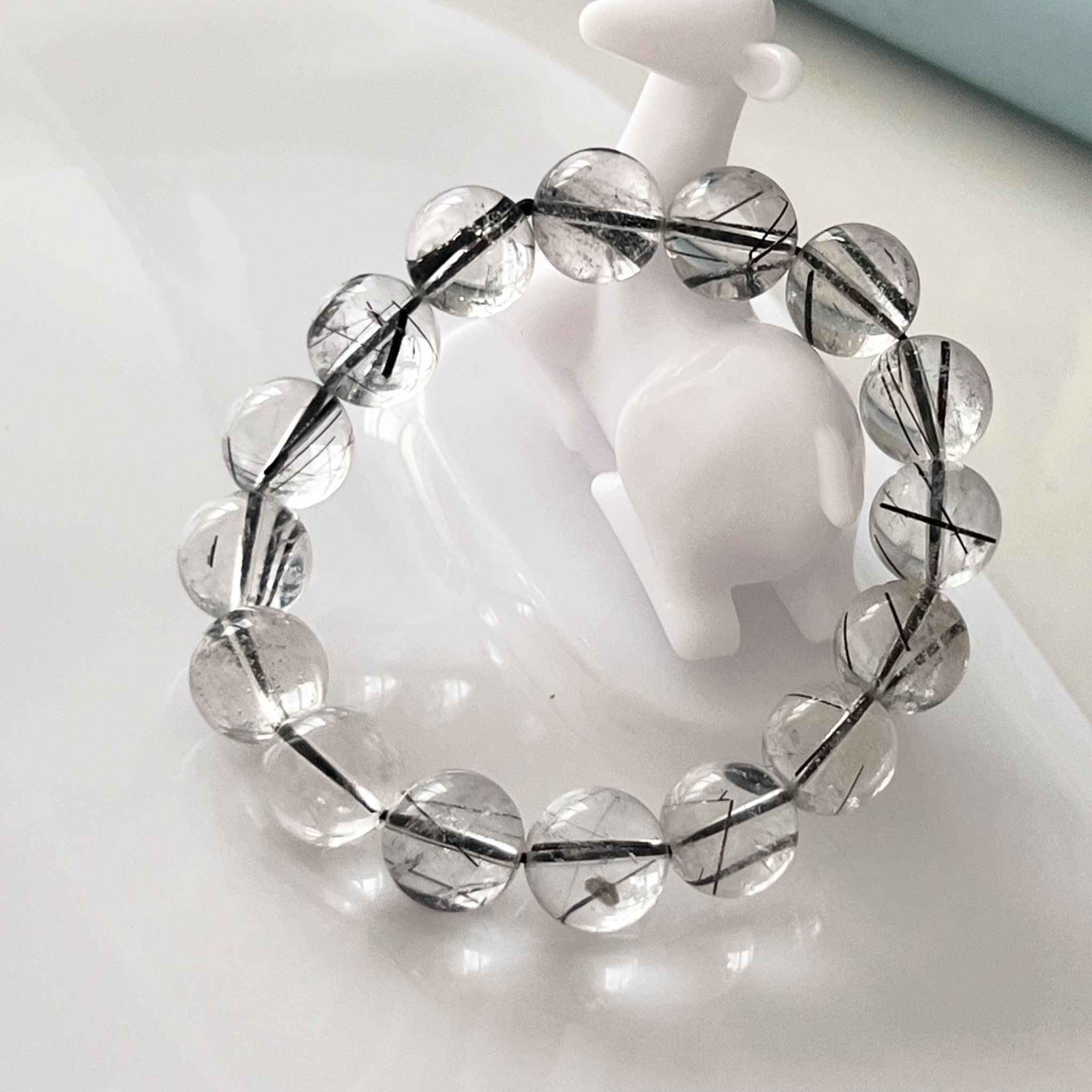 Vòng Tay Phong Thuỷ Nam Cao Cấp - Đá Thạch Anh Tóc Đen 13mm Tự Nhiên