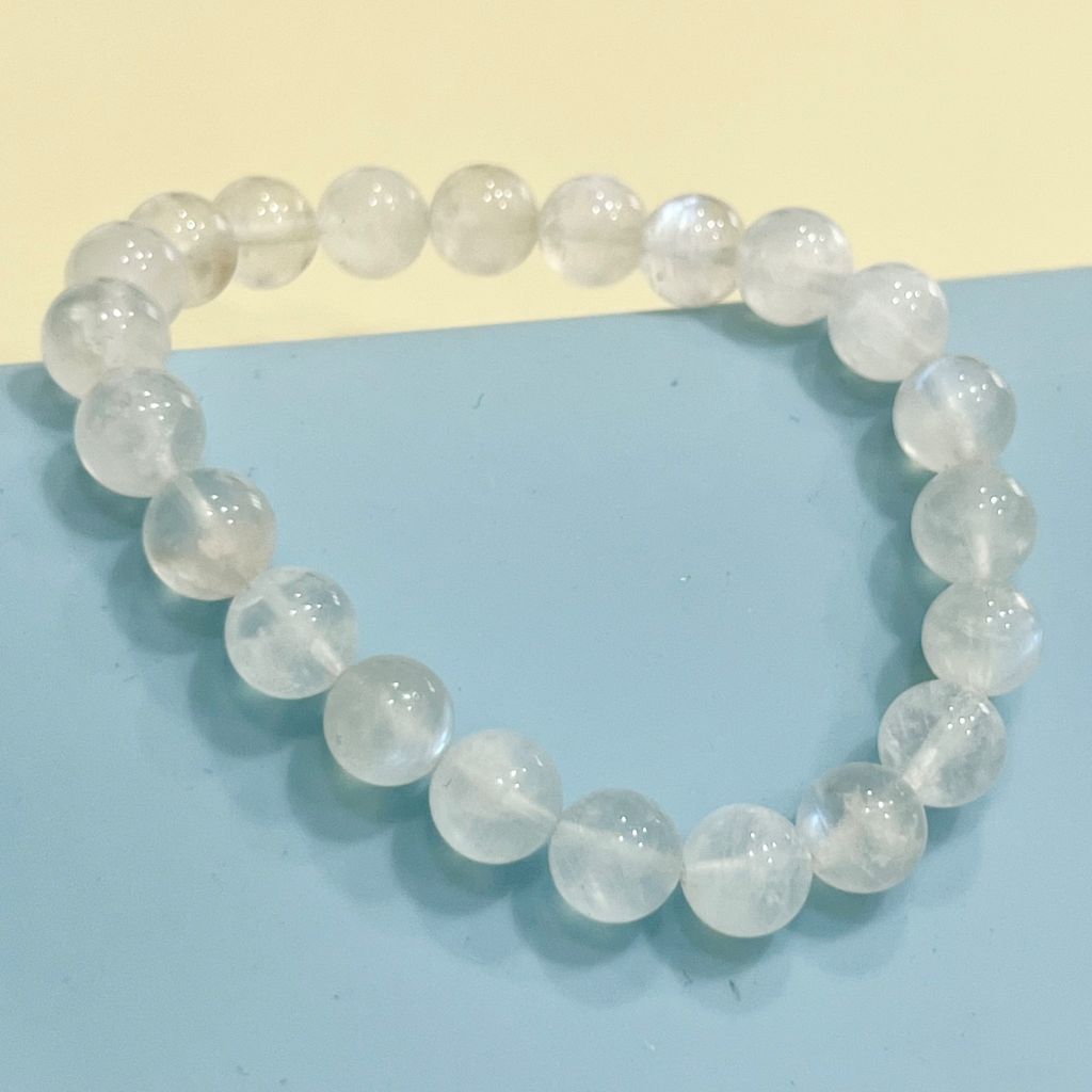 Vòng Tay Phong Thuỷ Cao Cấp - Đá Mặt Trăng Màu Trắng 8mm Tự Nhiên (AA)