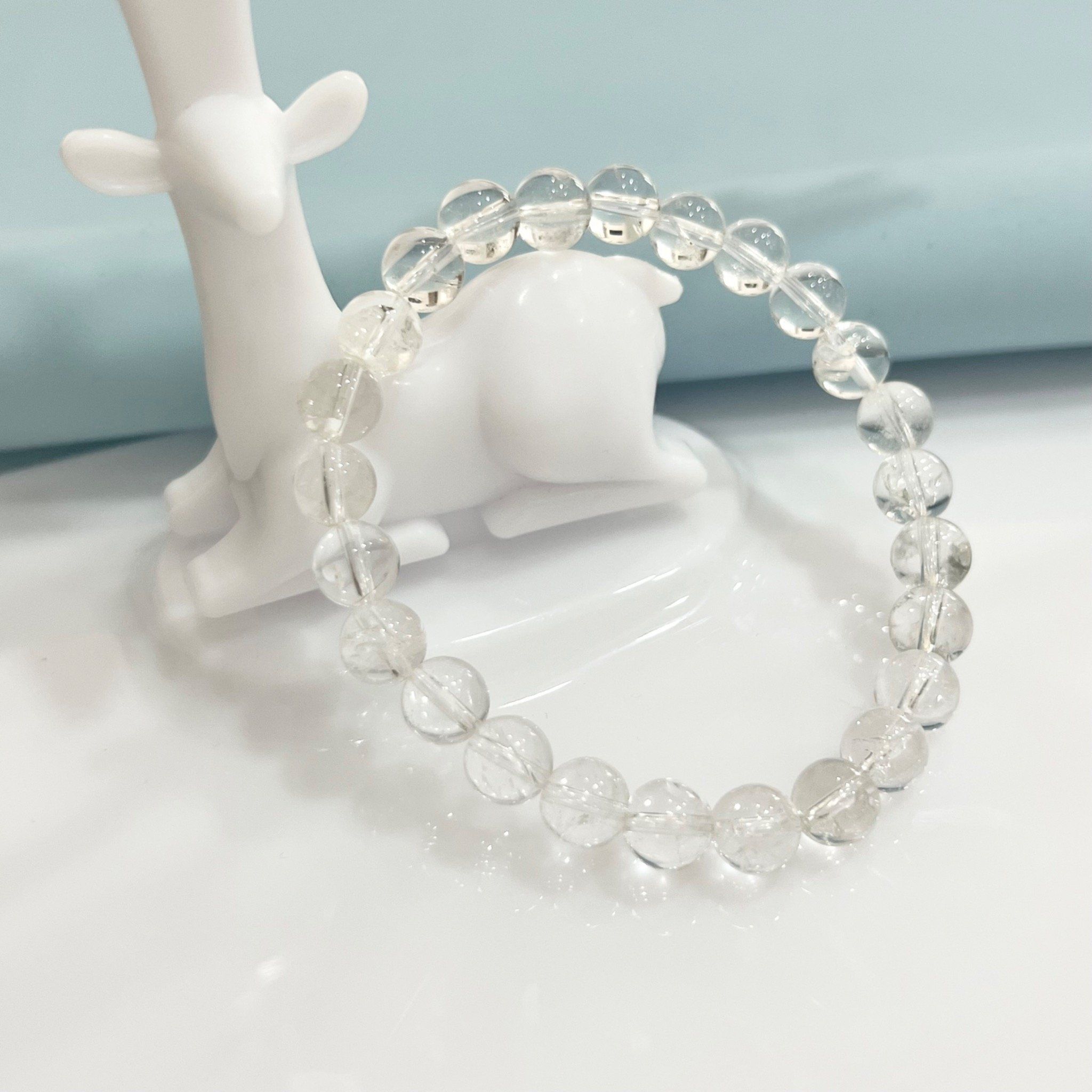 Vòng Tay Phong Thuỷ Cao Cấp - Đá Mặt Trăng Màu Trắng 8mm Tự Nhiên (AA)