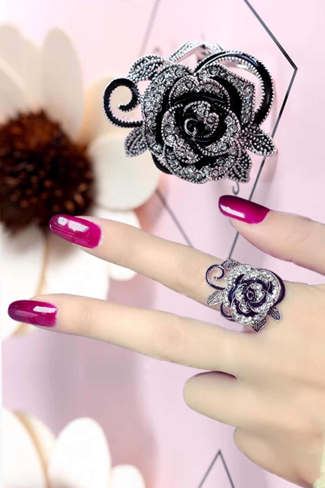 NHẪN NỮ HOA HỒNG PHA LÊ ĐEN (AC)