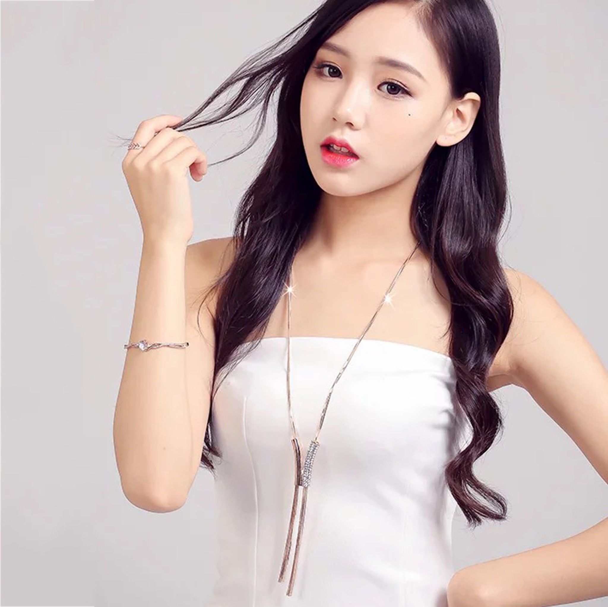 DÂY CHUYỀN DÀI - TUA TUA VÀNG ÁNH KIM PHA LÊ (AA)